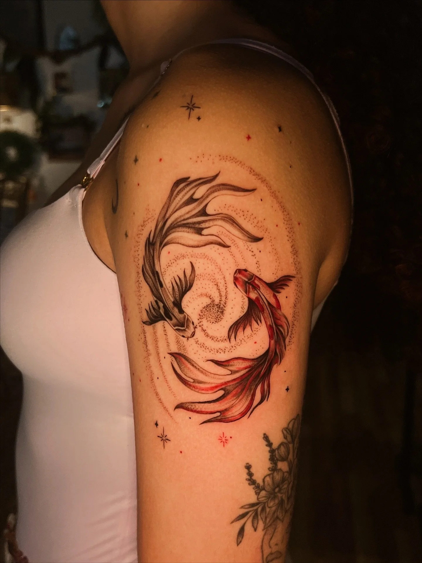 koi fish for hannah &lt;3  love the red in this 🩸