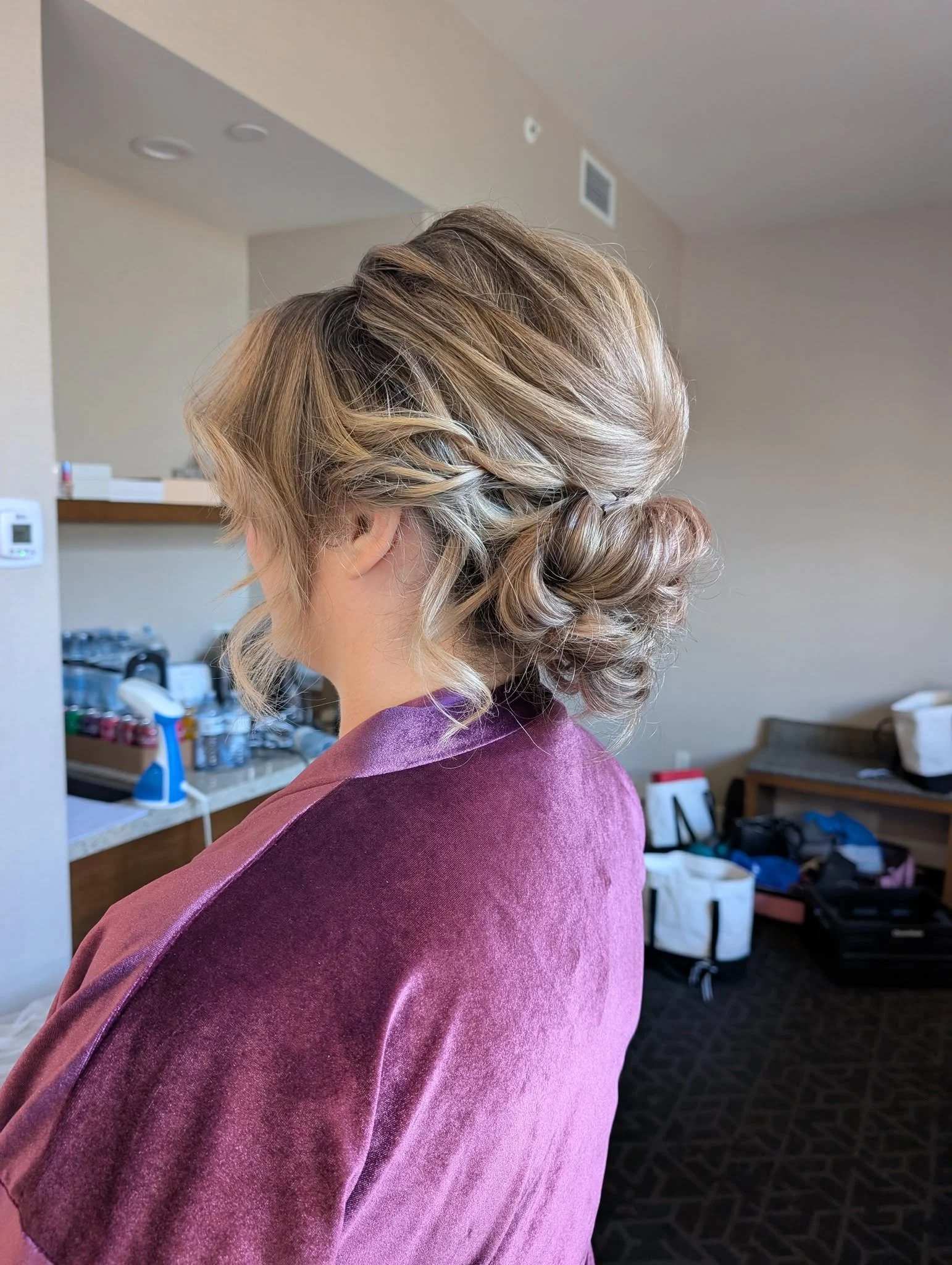 #ellahuanghairstylist #lowbunupdo #wedding