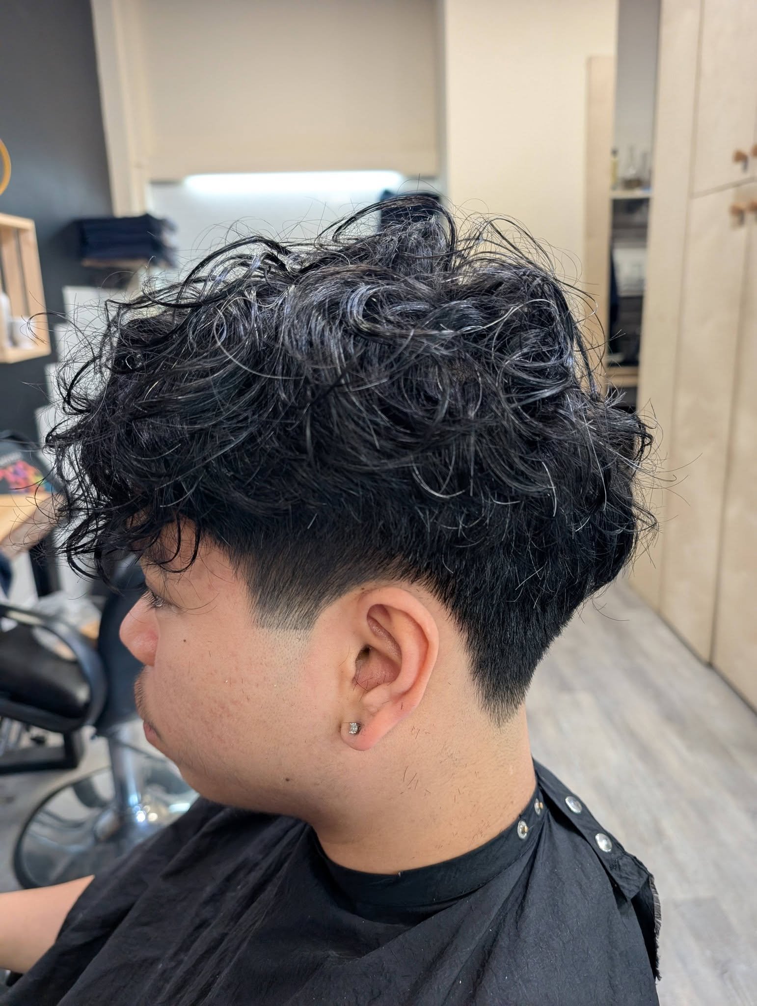 #loosecurls #ellahuangbanffhairstylist #perm
