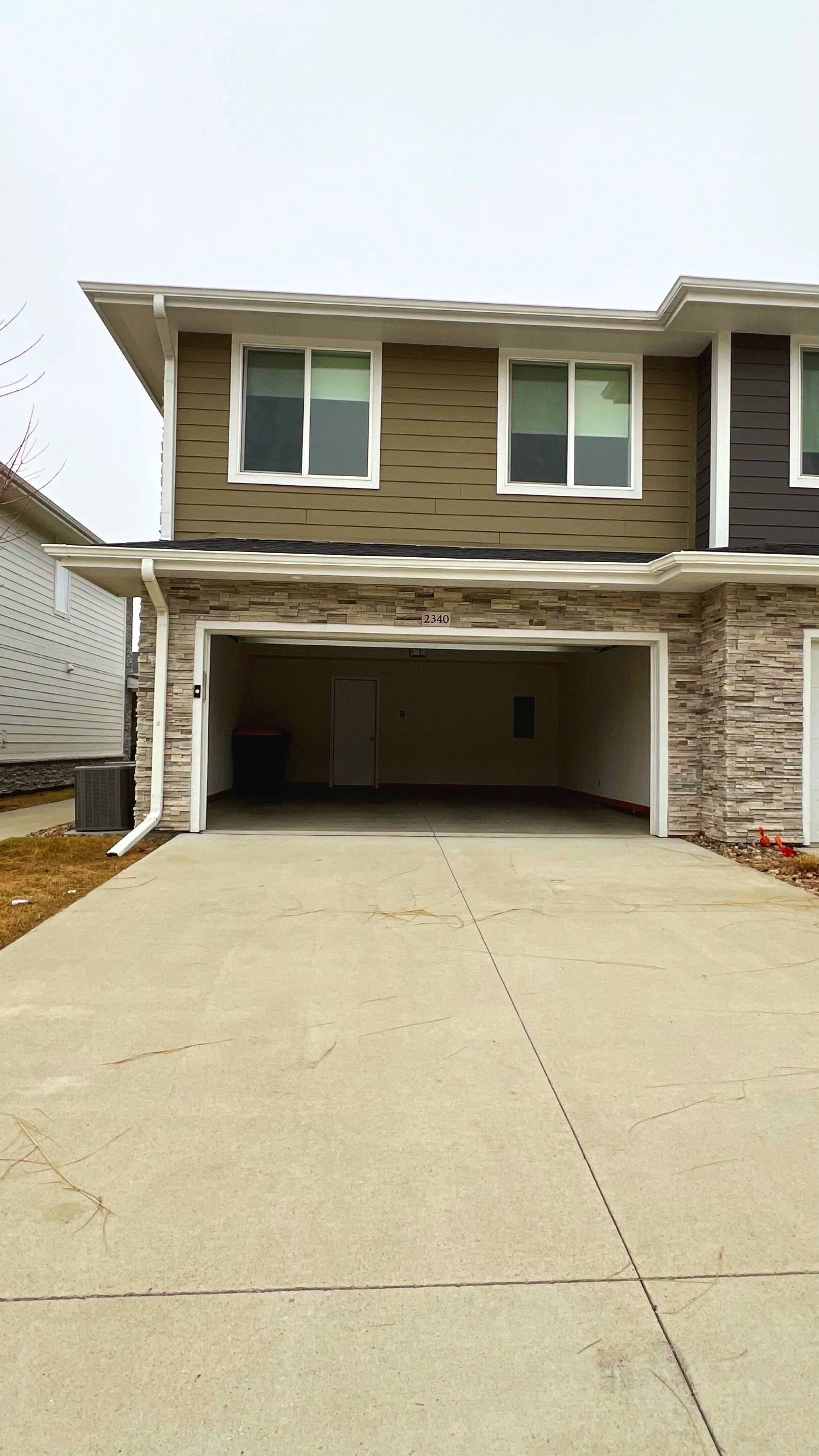 2340 SE Sydney LN, Waukee, IA 50263