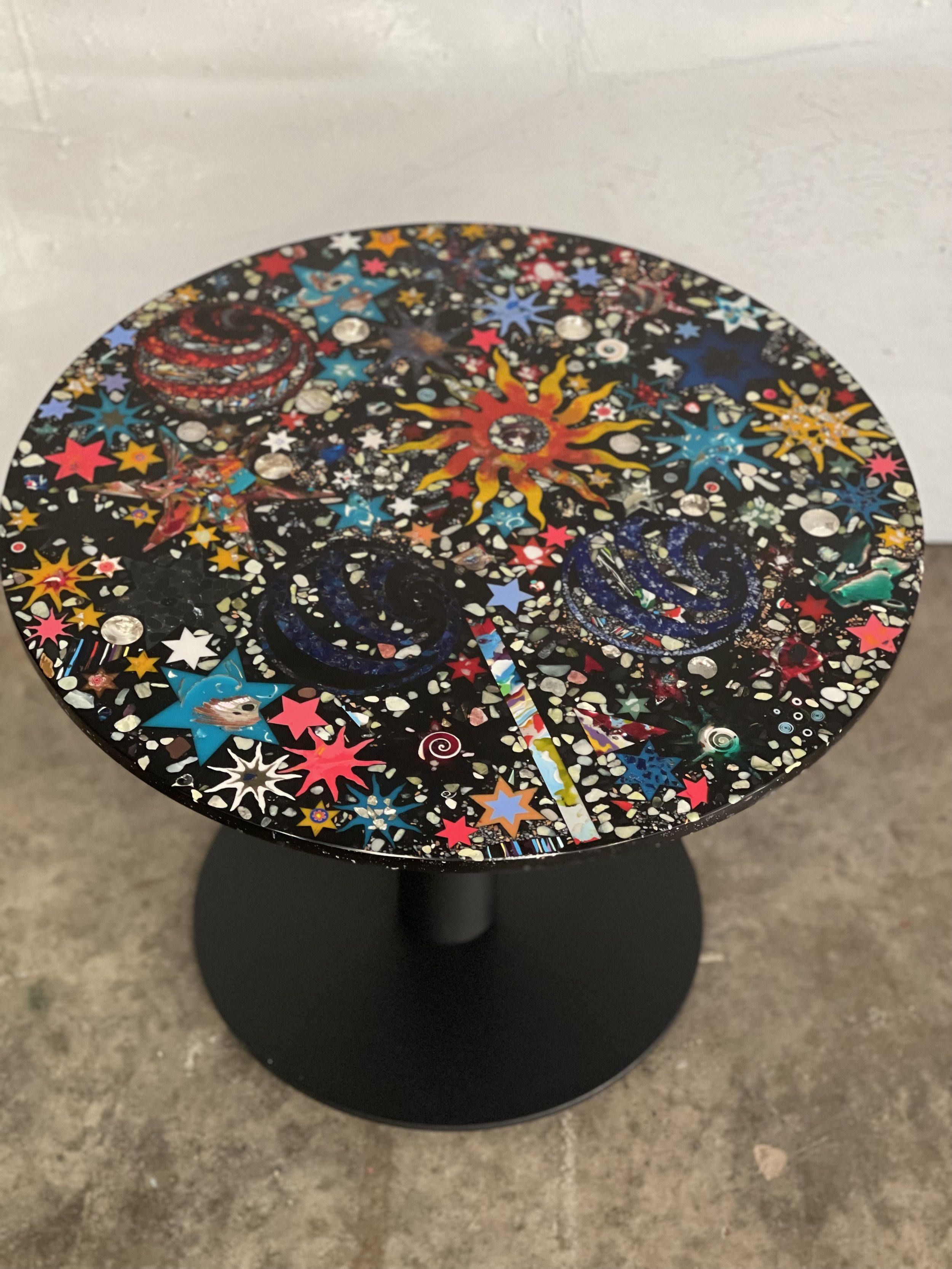 Table 2 60cm small-InSitu-2.jpeg