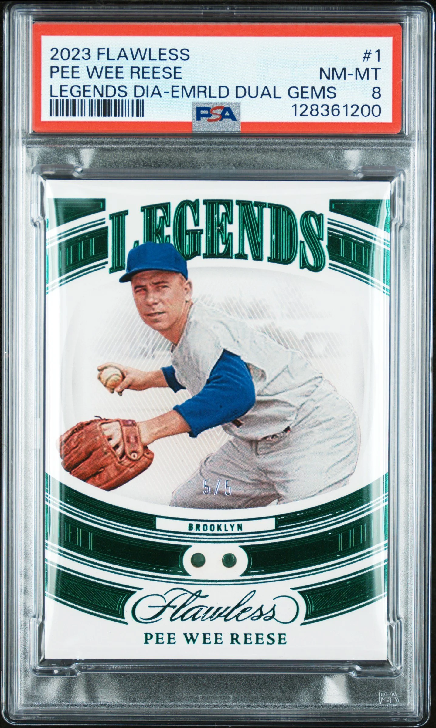 2023 Panini Flawless Legends Dual Emerald #1 Pee Wee Reese 5/5 PSA 8