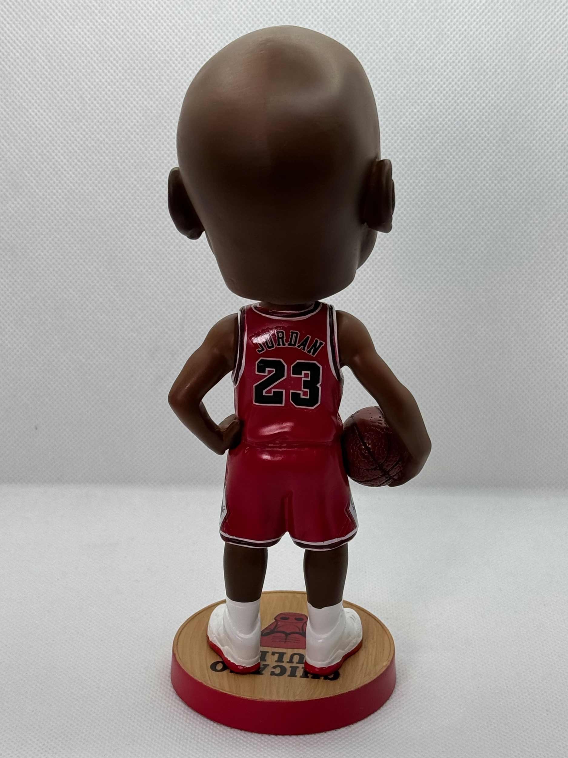 Michael_Jordan_8_inch_Bobblehead_4.jpg