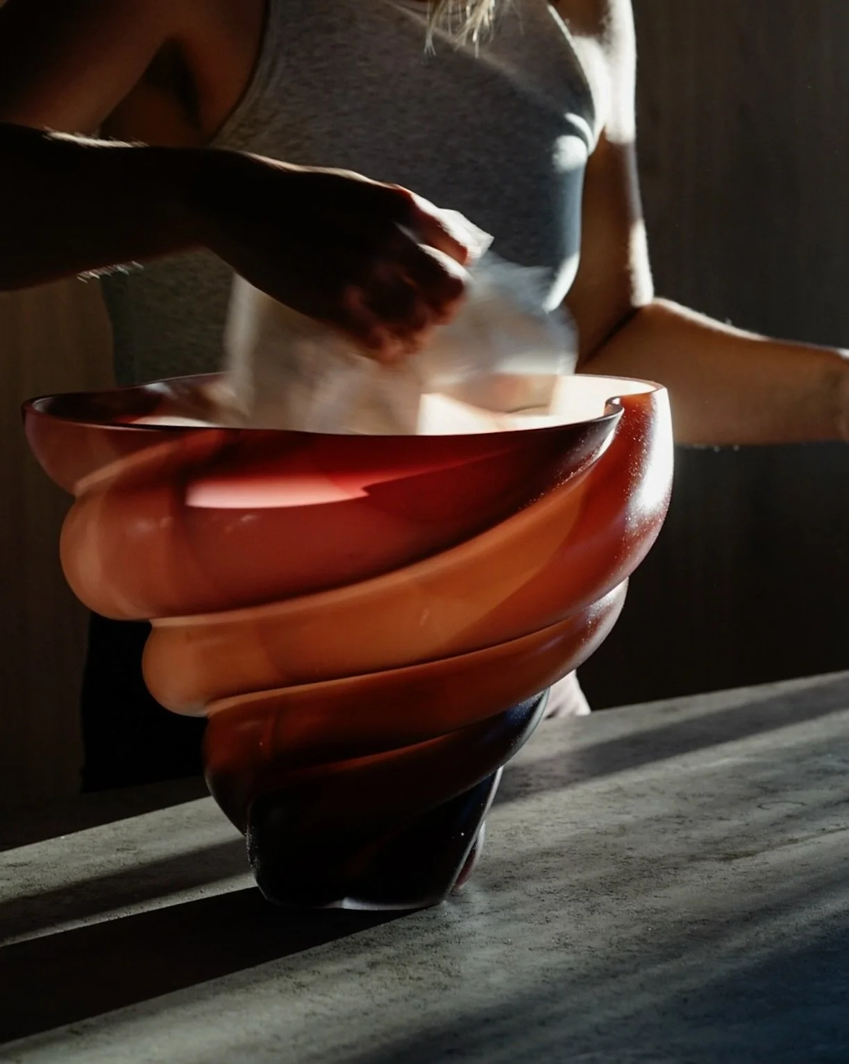 &ldquo;Flow&rdquo; 

-Red Marble

-2025

#glassblowing #glassvase #glassart #glass #glassdesign