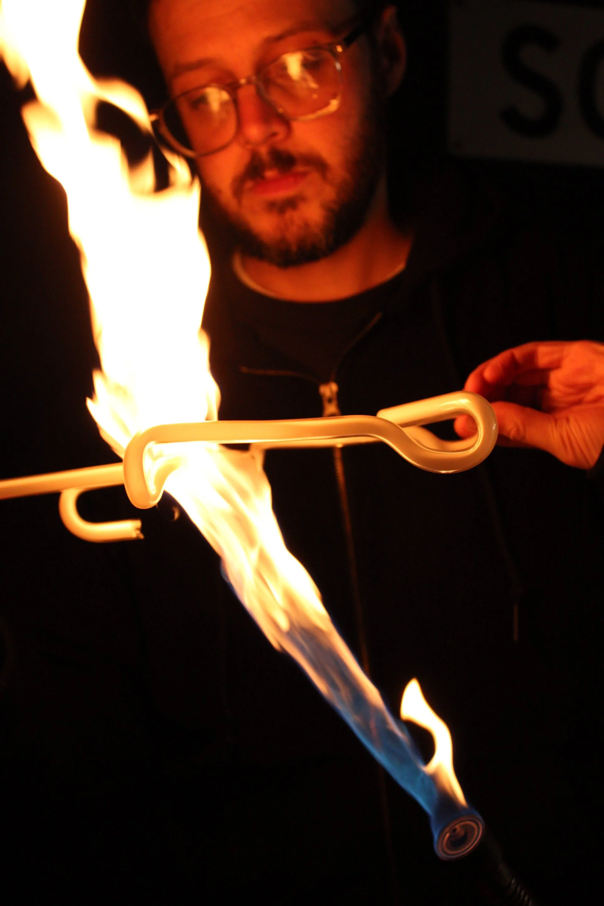 neon-sign-repair-restoration-swansea