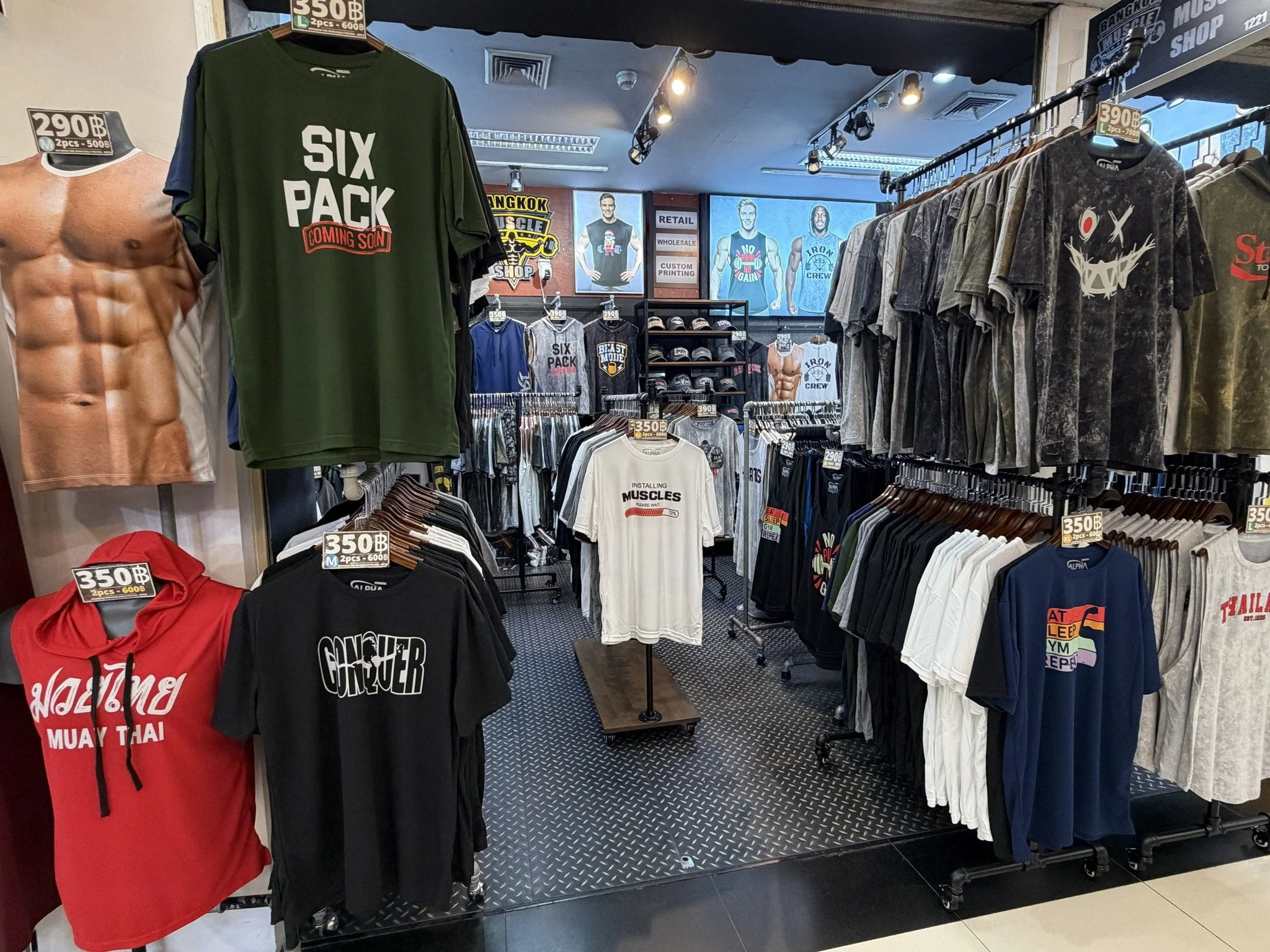 insideshop-05.jpg