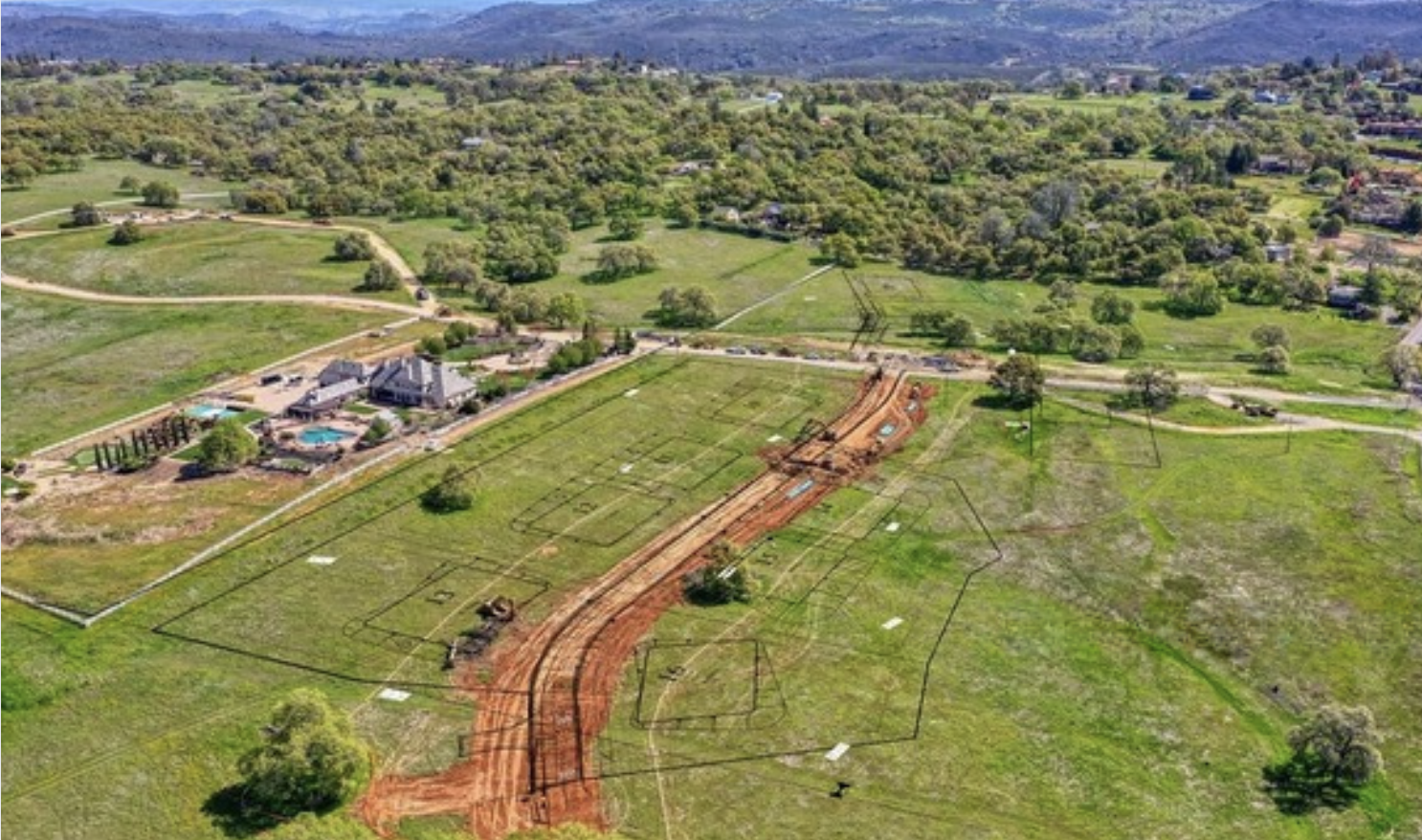 Paramount Lodging Advisors (PLA) Completes Phase I Transaction for The Vineyards, El Dorado Hills, CA