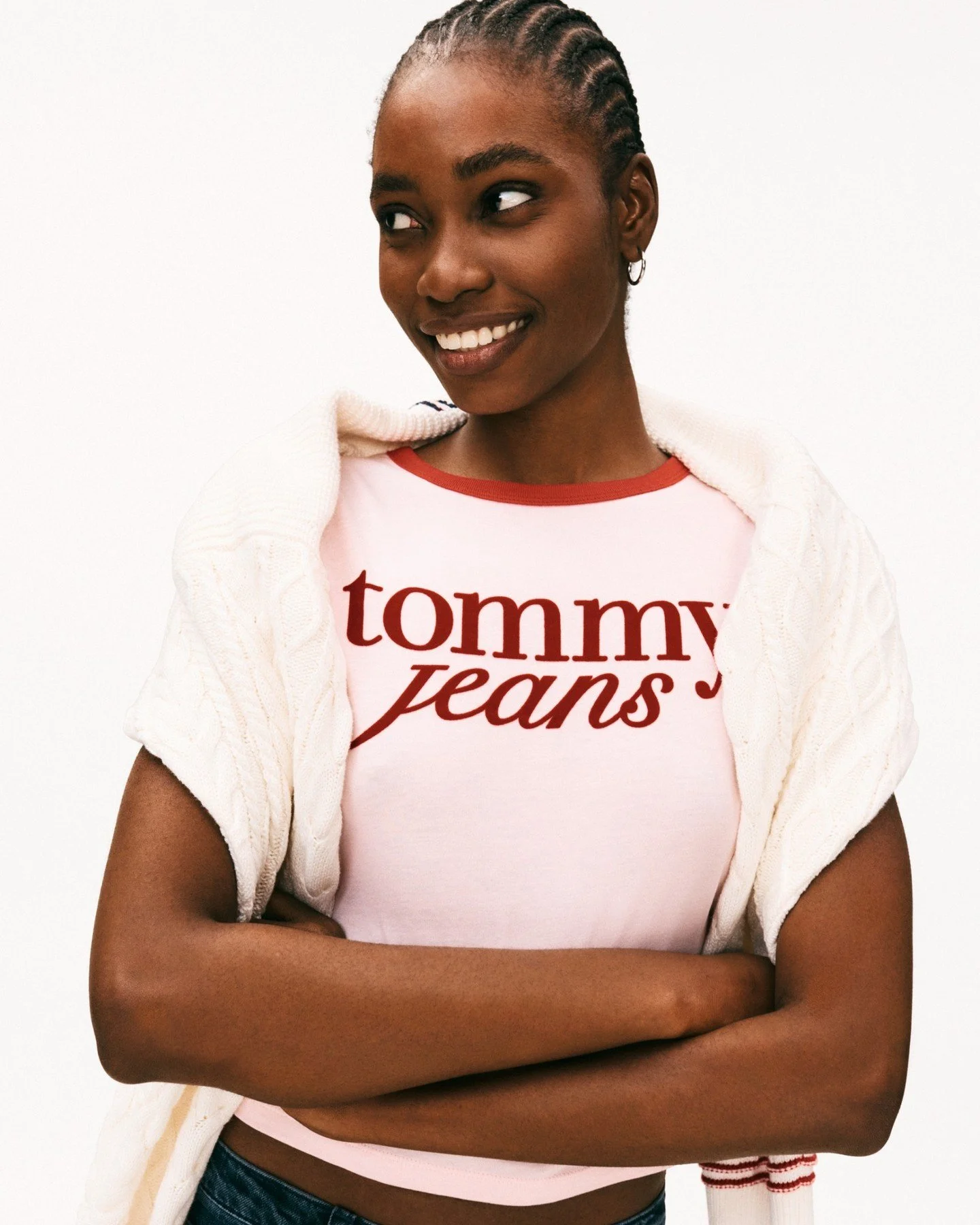 TOMMY JEANS