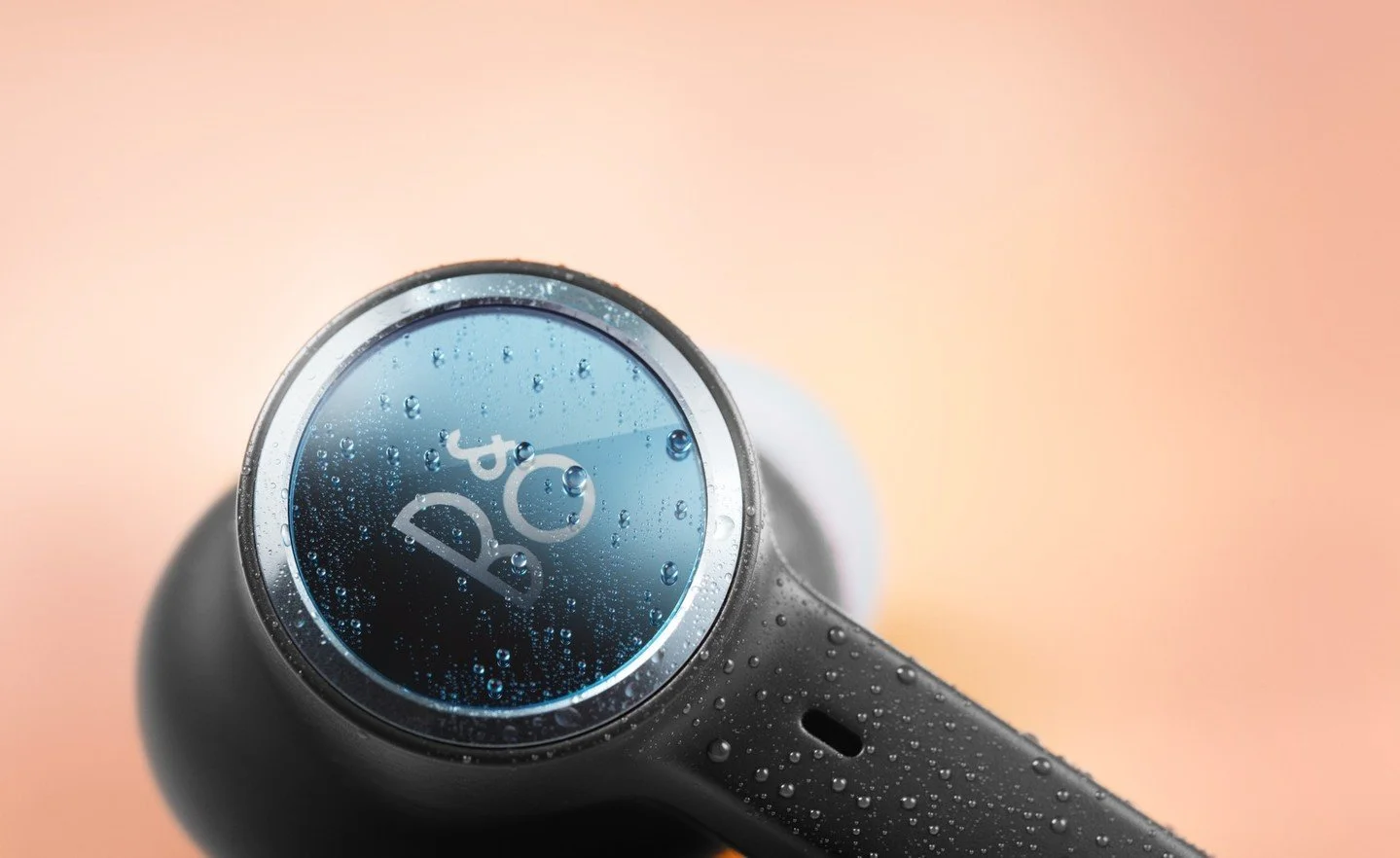 Bang & Olufsen