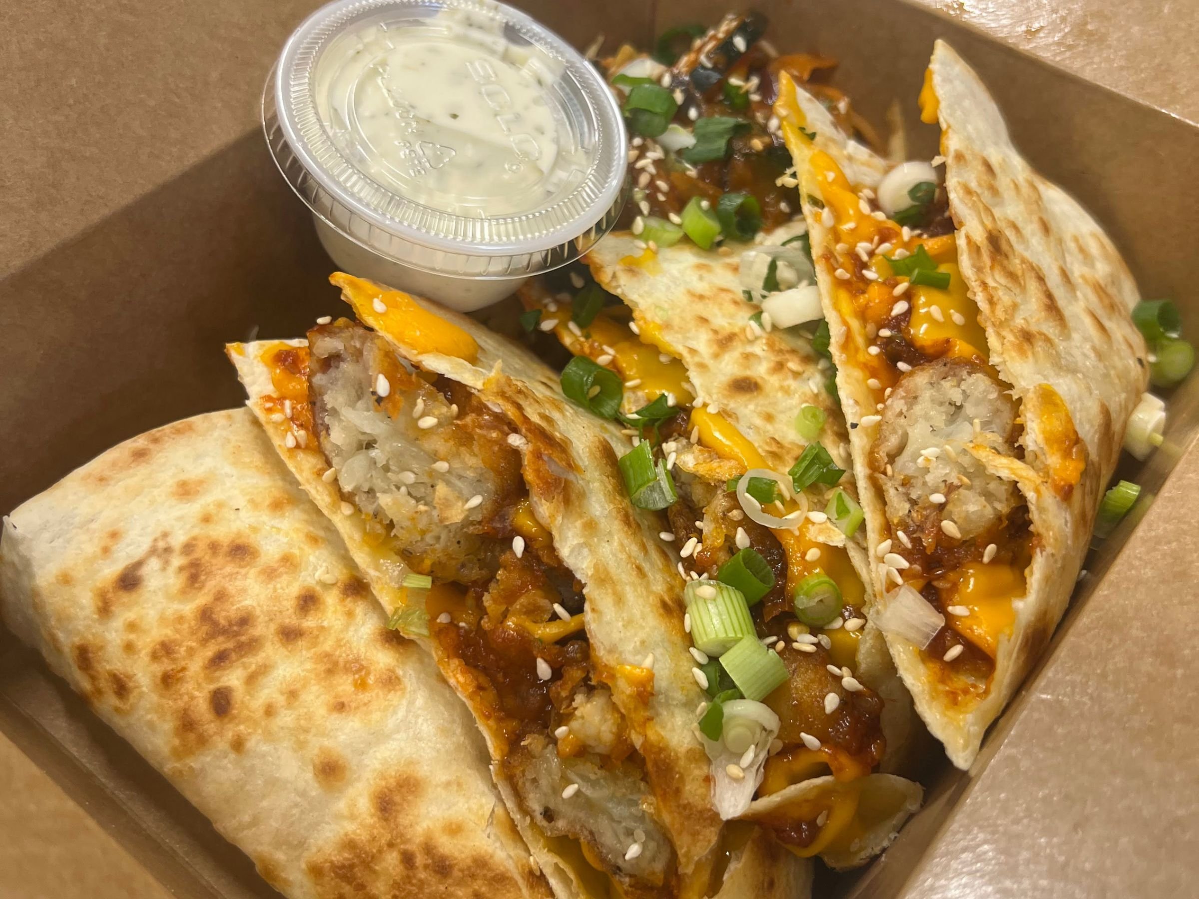 Vegan quesadilla with cauliflower and vegan cheese