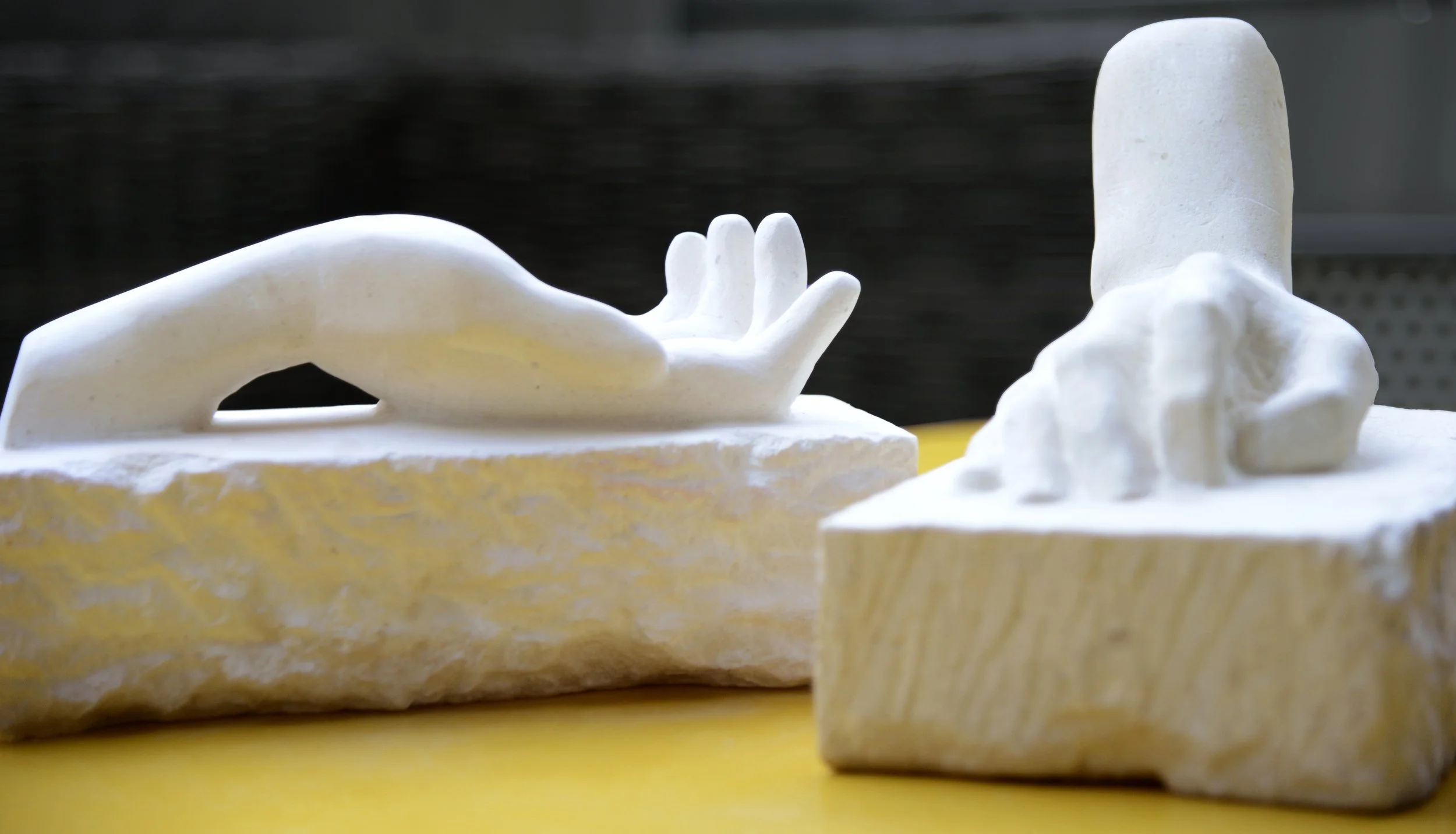right hand,
limestone, 2025
© HV Photographe