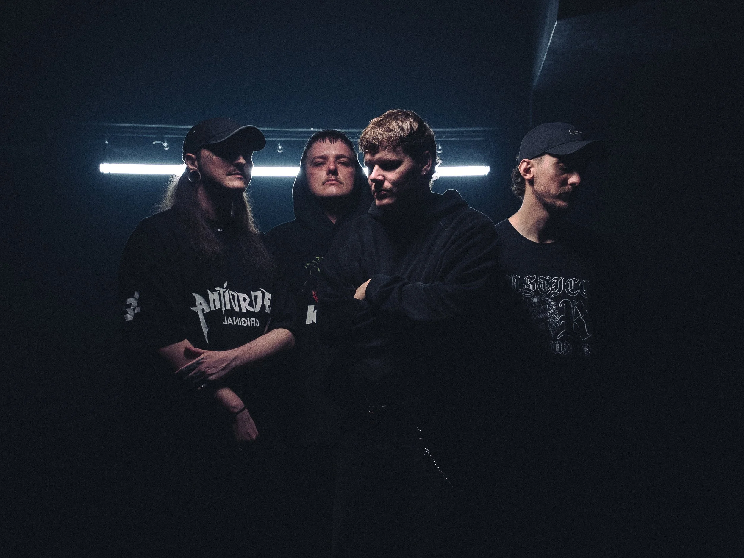 DIESECT SHARE 'HIDE FROM THE LIGHT' DELUXE EP