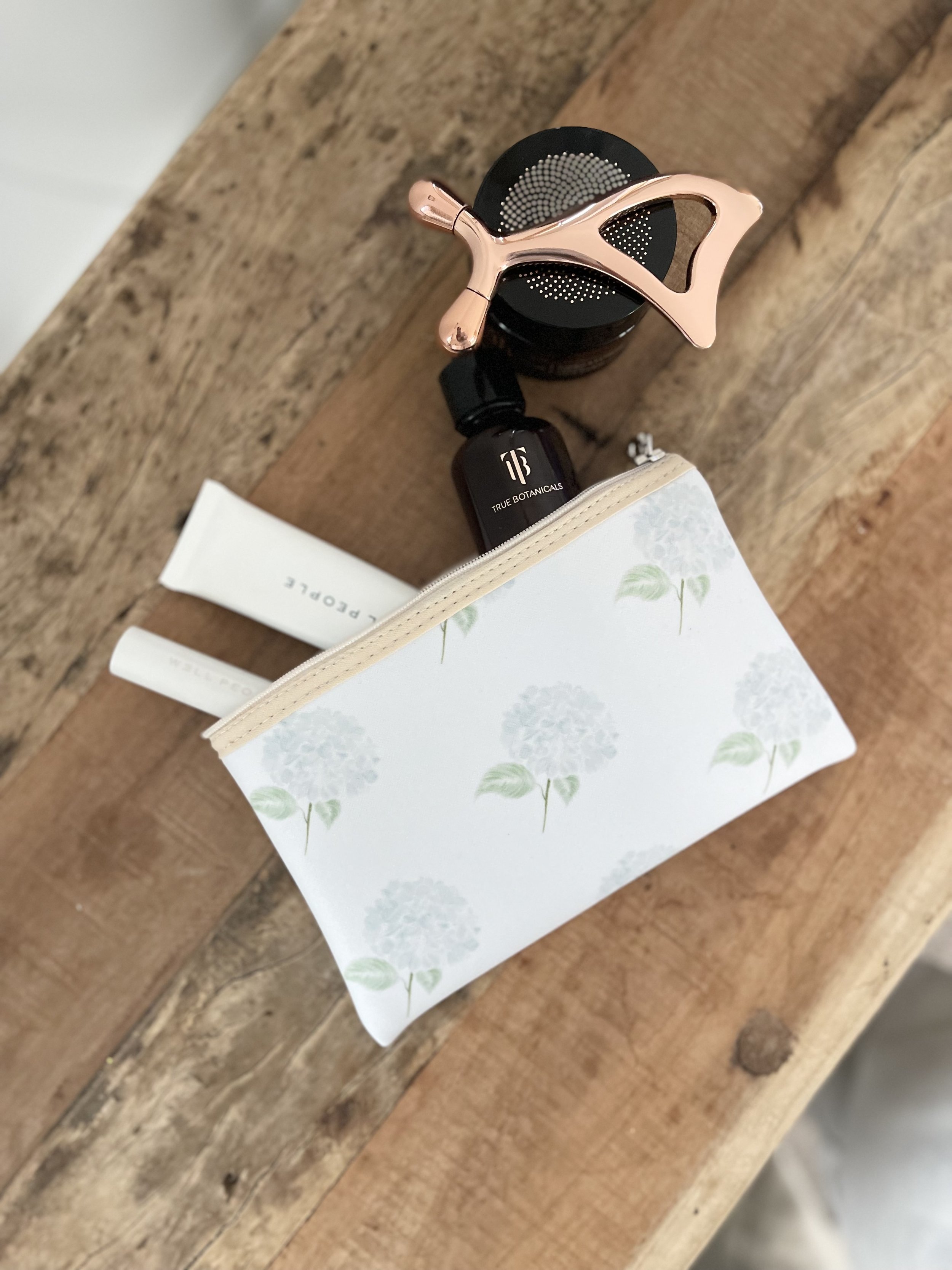 Hydrangea Zipper Pouch Large