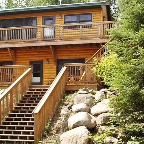 An image of Wintergreen Cabin at Timber Trail Lodge