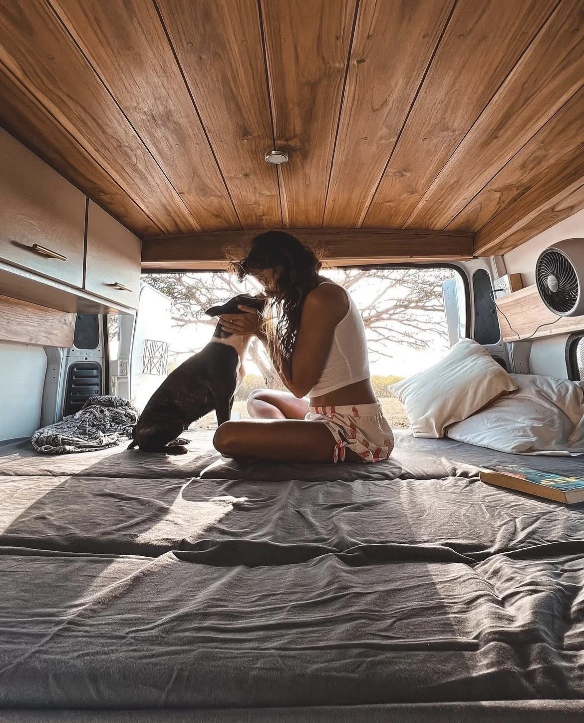 Rainy Season vs Dry Season: When’s the Best Time to Explore Costa Rica by Van?