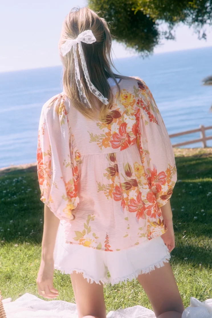 Blush Pink Floral Blouse - Oddi 2.webp