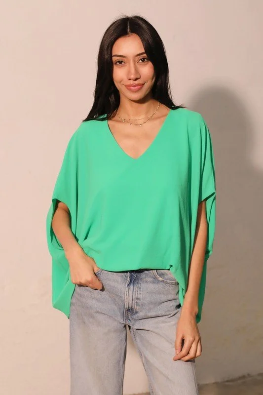 The Refined Ease Top - Available in 2 Colors