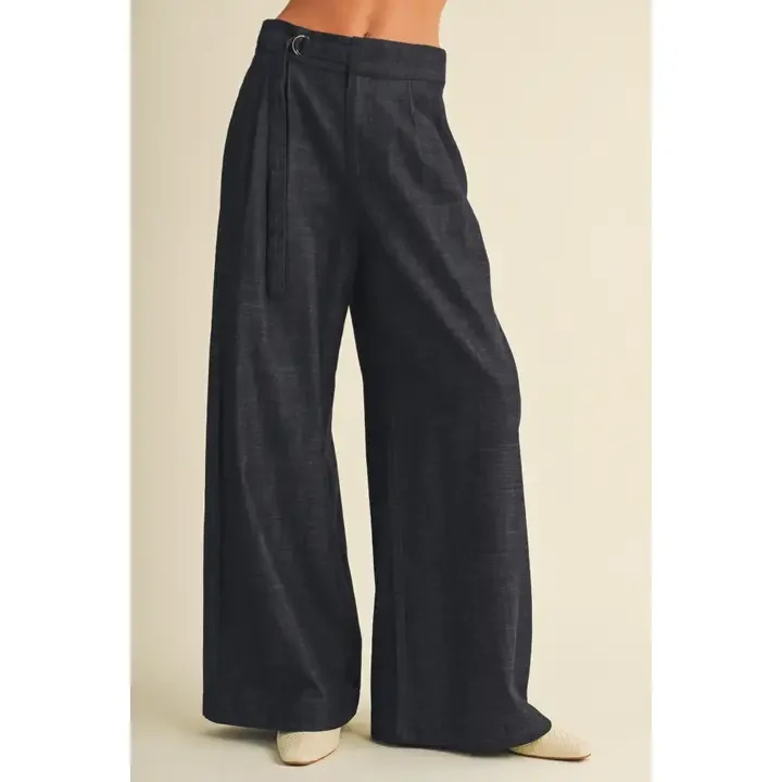 The Copenhagen Wide-Leg Trouser