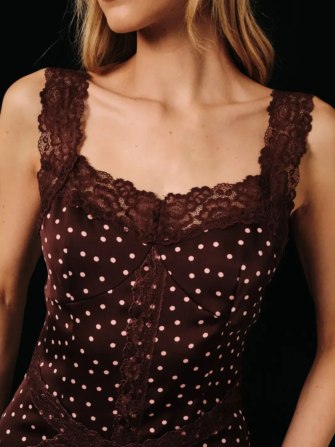dress 1.webp
