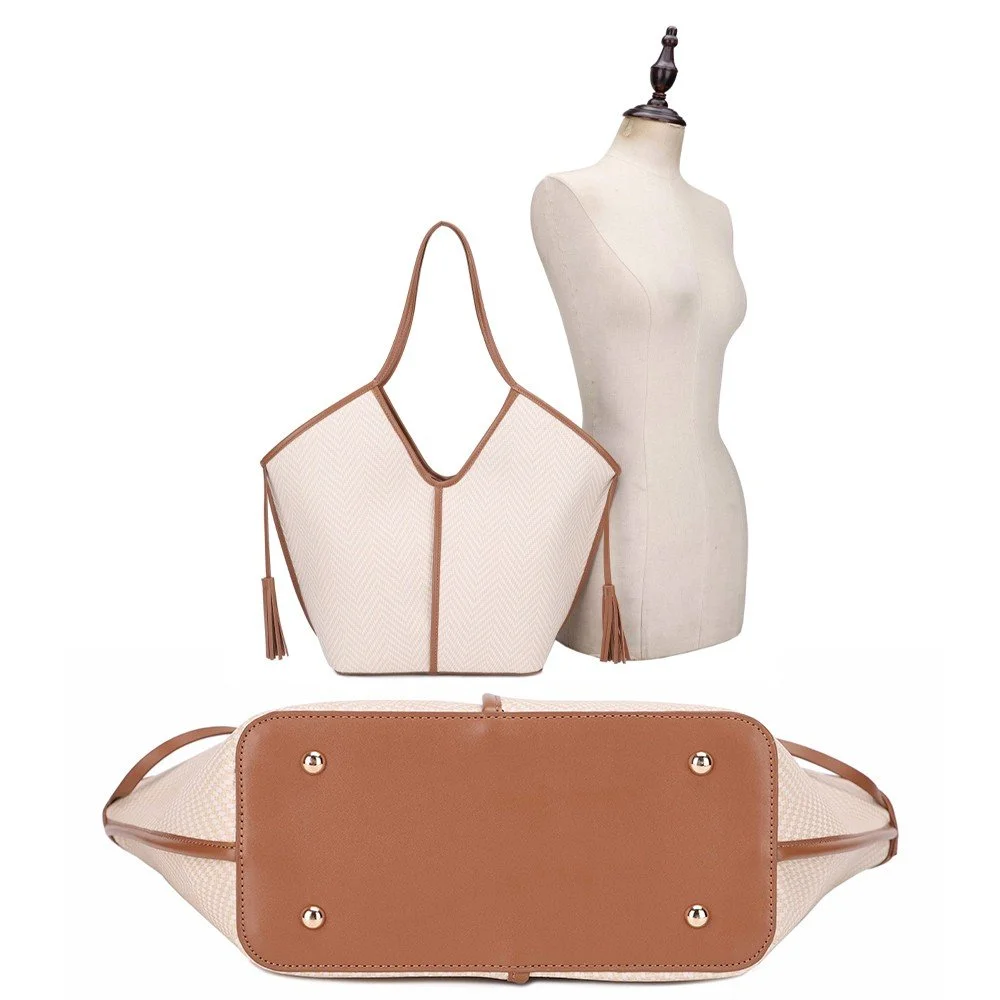 Textured bag 13.jpg