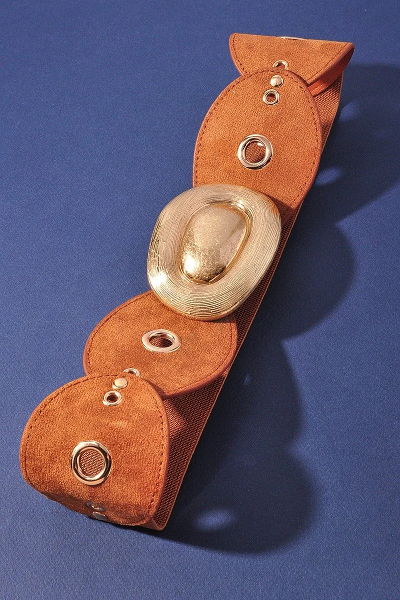 Camel circle belt.jpg