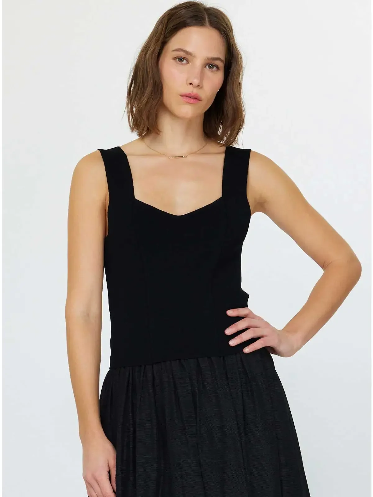 The Sweat Heart Knit Tank - 2 Colors