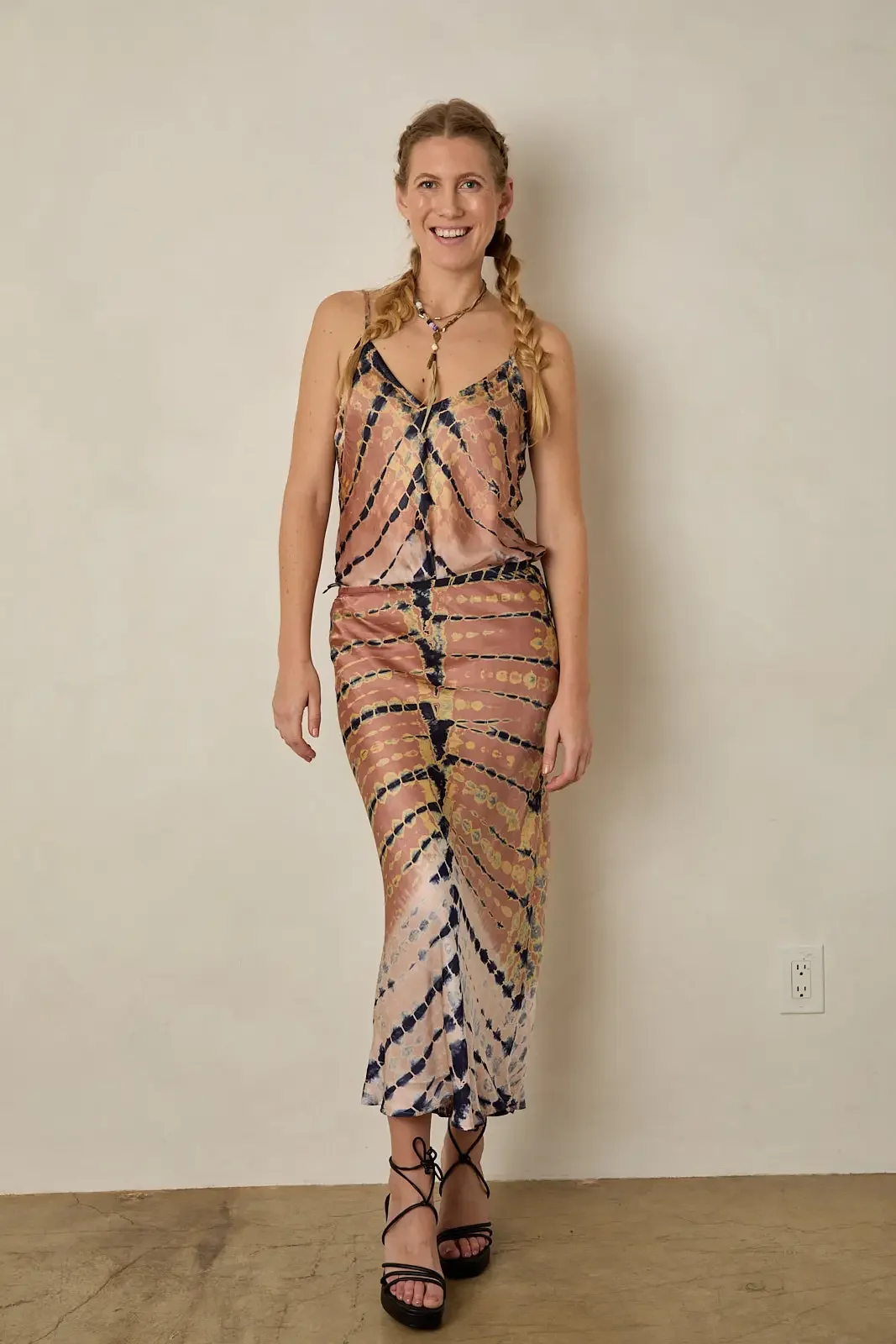TD Skirt 1.webp