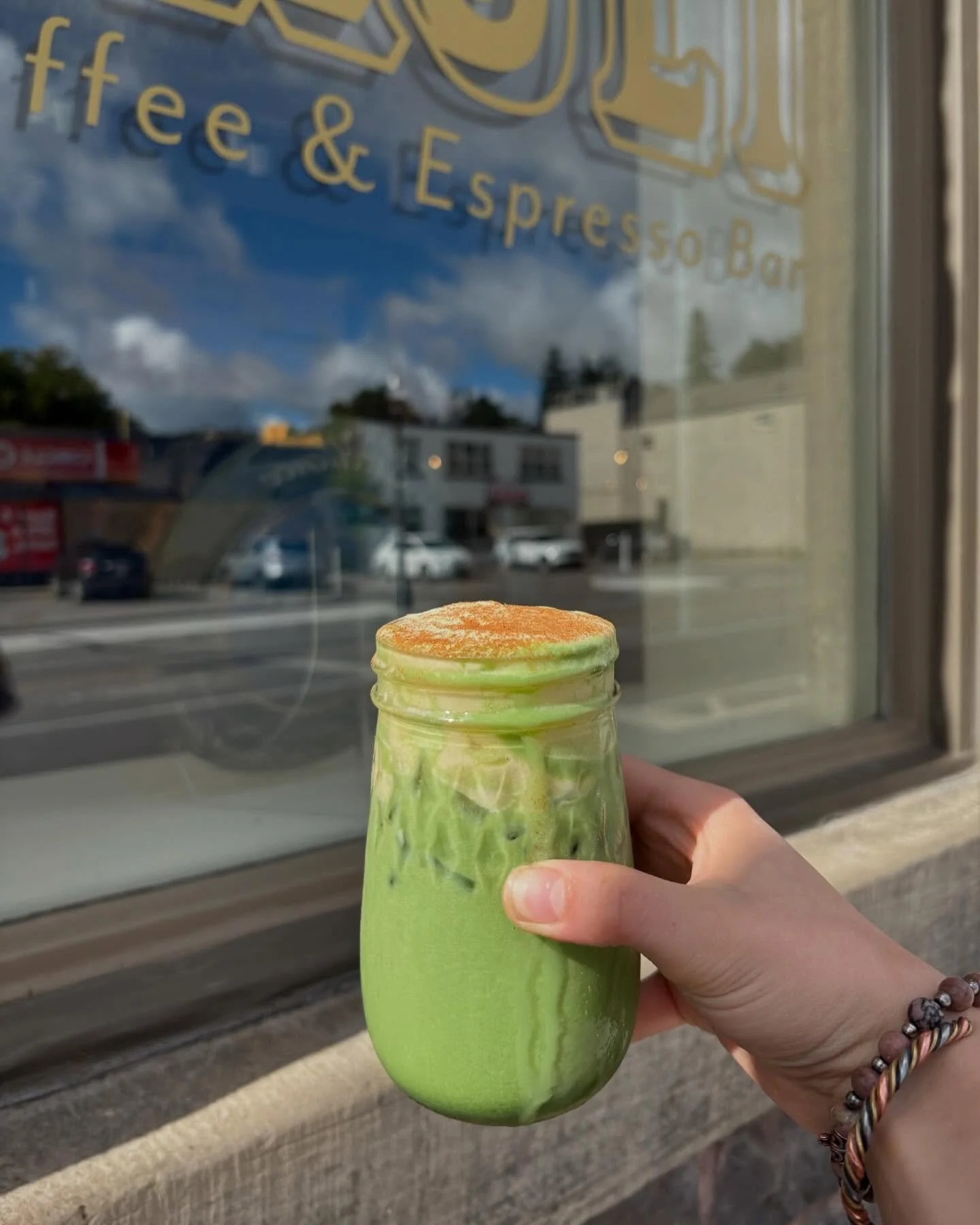 New matcha-cha-cha-cha💃 We&rsquo;re dancing our way into fall with this Cinnamon Brown Sugar Cold Foam Matcha