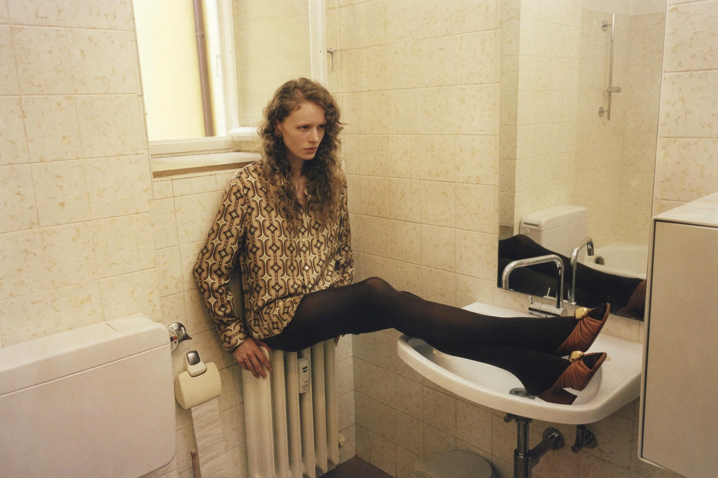 Alba - Rooms Before Leaving
Teeth Magazine, 2025 [7/10]