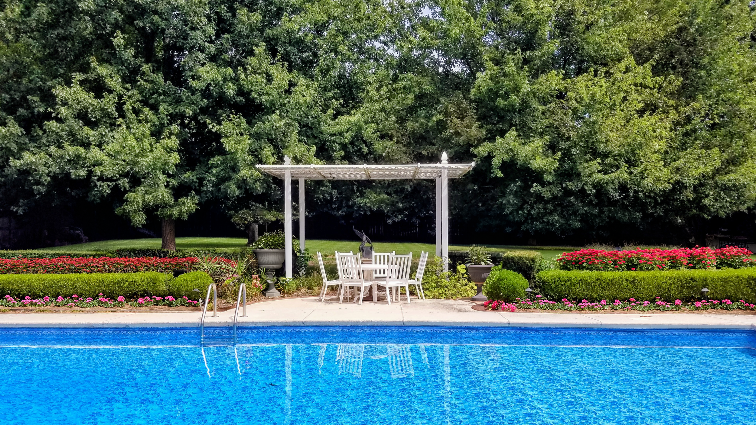 PARTAMIAN POOL 2.png