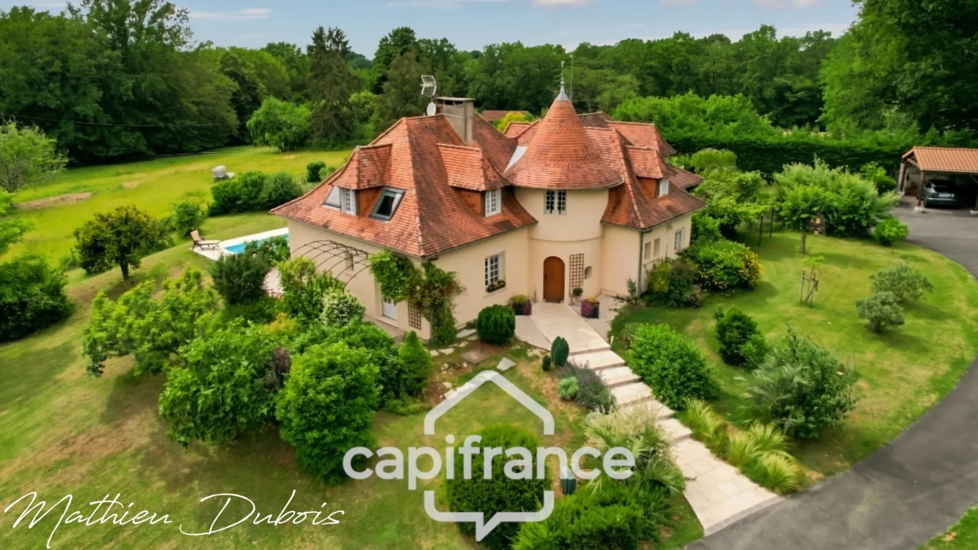 Character Property with Pool for Sale near Périgueux, Dordogne