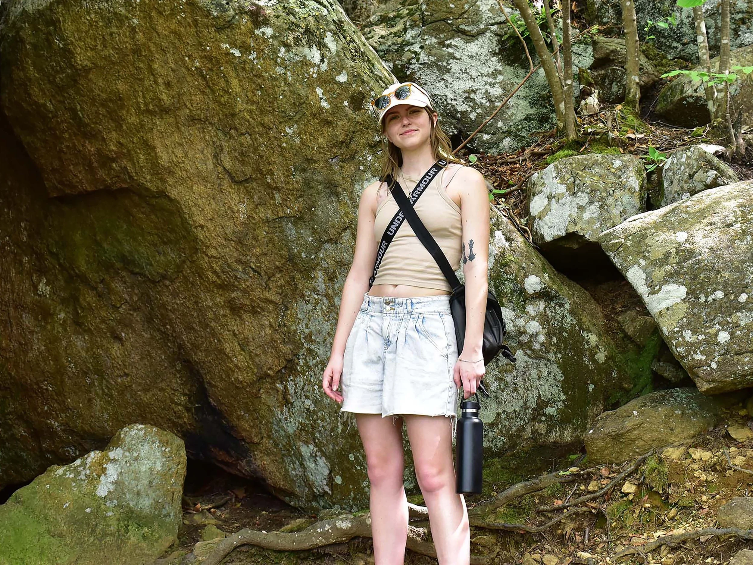 Photo of artist Kelly Ryan, one of the talented artists and photographers whose work appears in the Chirp Up game.