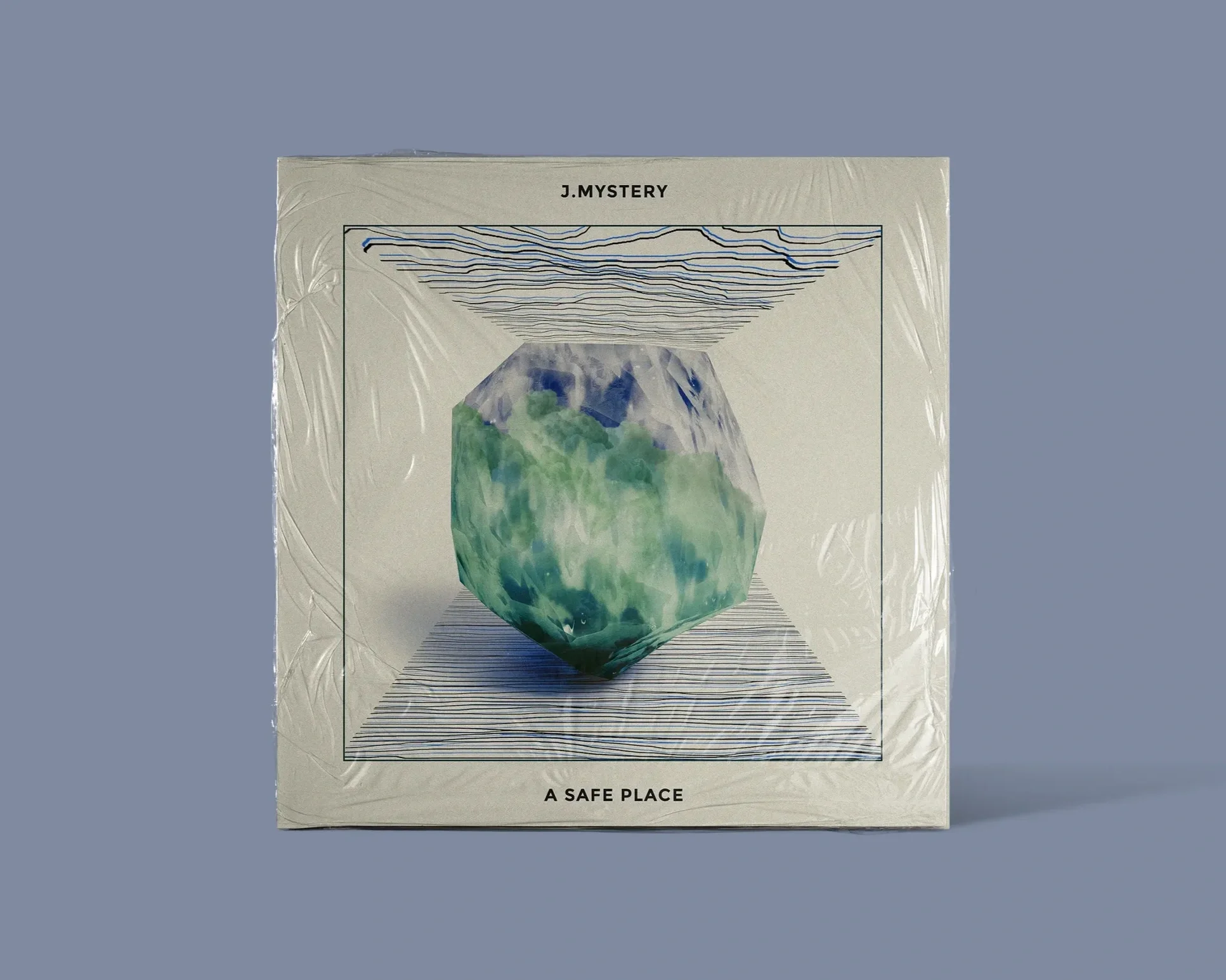 Capa de um álbum com arte minimalista de uma pedra de cristal com cores verdes e azuladas, com linhas de cima e de baixo que parecem profundidade ou reflexão, do artista J.Mystery, intitulado "A Safe Place".