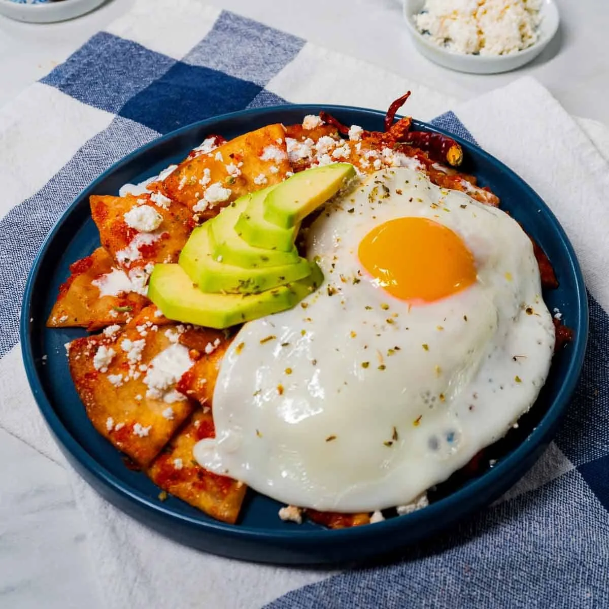 Breakfast-Chilaquiles-Rojos-Featured.jpg