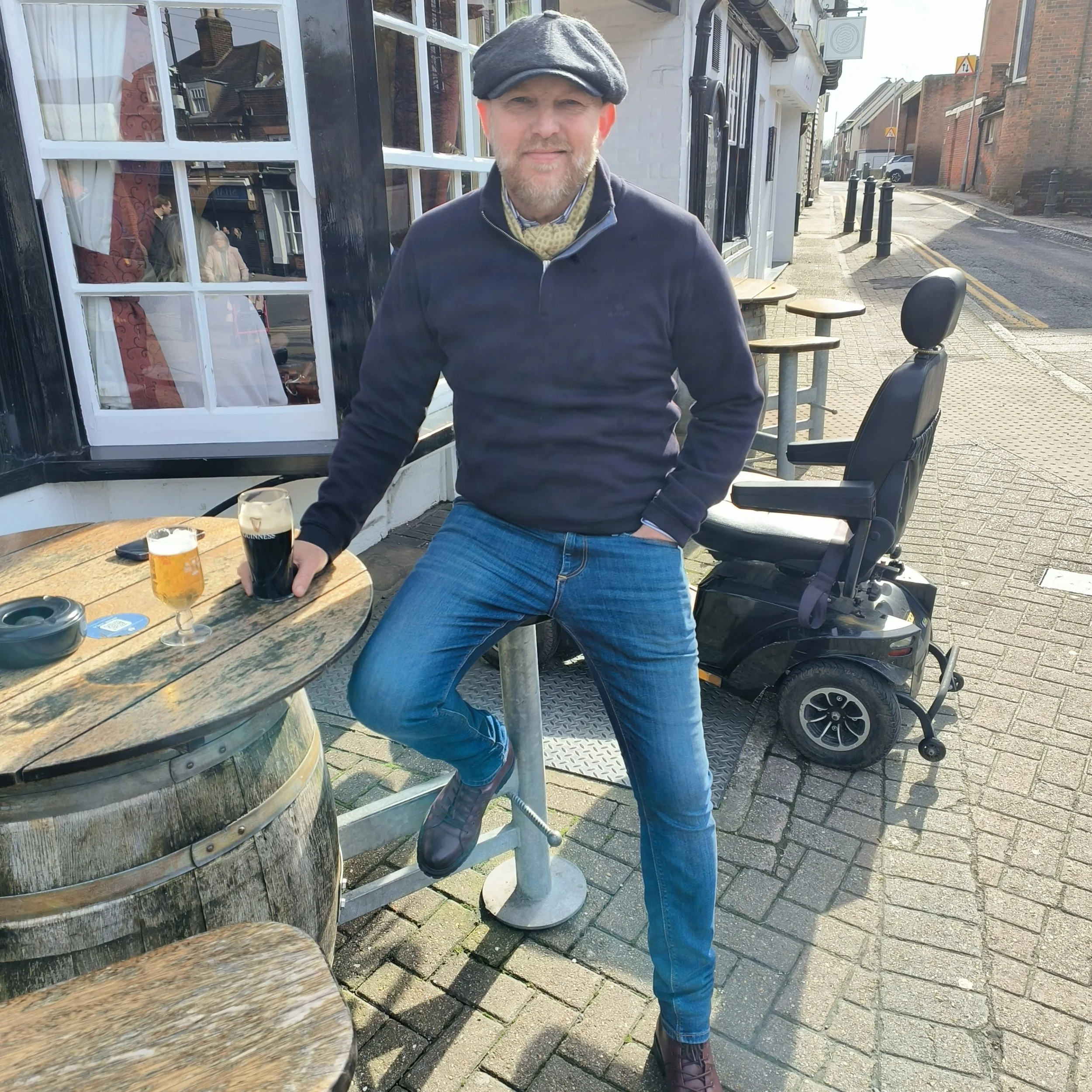 Danny’s Christmas Cockney Pub Tour – London 2025