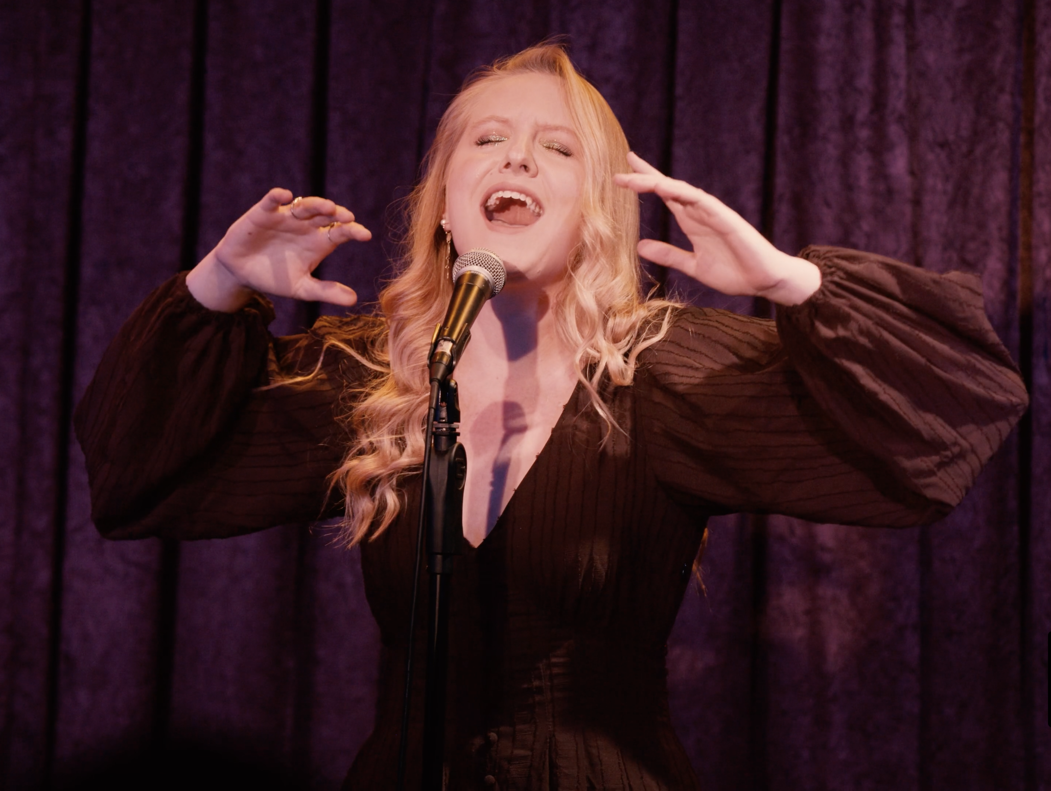 Screen Shot 2021-10-25 at 7.54.16 PM copy.png