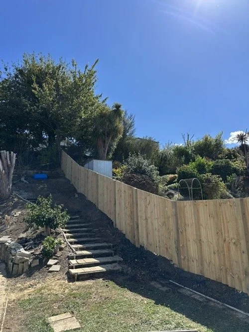 Hamilton builder new fence.jpeg