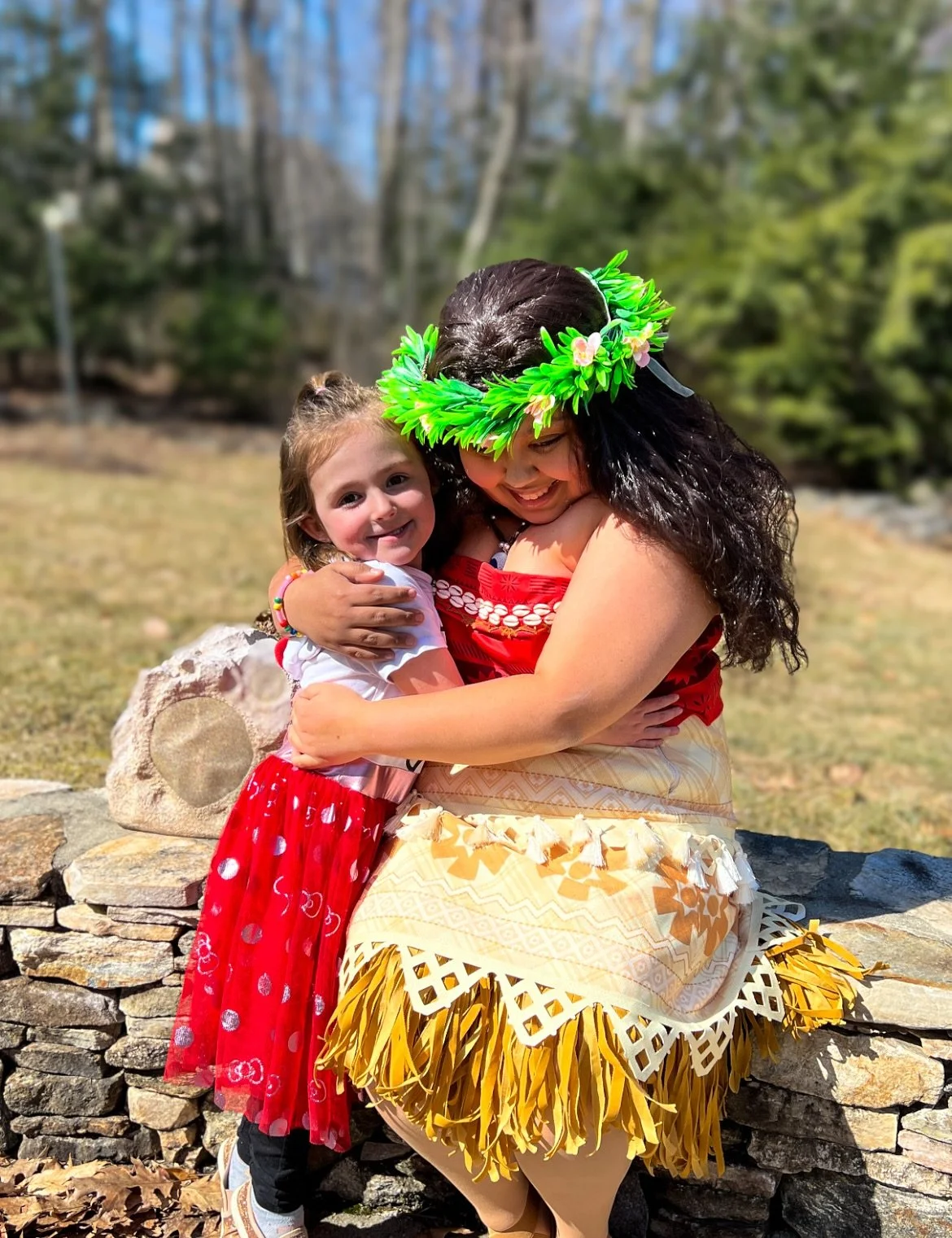 🌺 Sometimes a hug says more than words ever could. 🌺

Our Wayfinder Princess always lets little ones decide when the hug ends because every child deserves to feel brave, loved, and seen. 💖

Invite her to your celebration and watch your little one&
