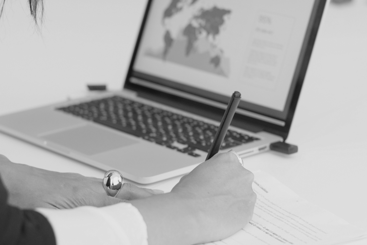 Join Our Team: Part Time PR + Integrated Marketing Intern