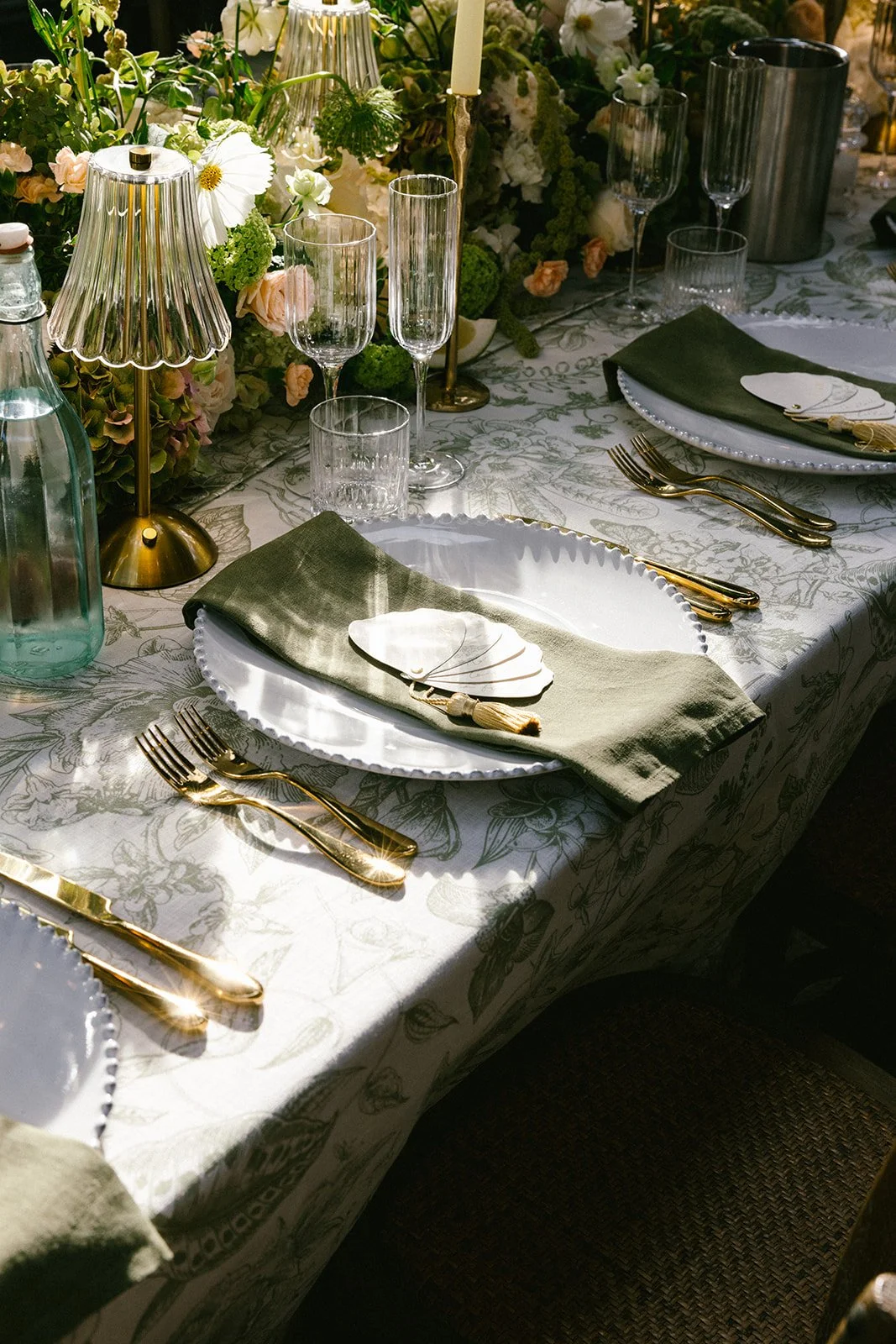 Lucca-Studios-Wedding-Stationery-Henley-on-Thames-Benjamin-Stuart-0781 copy.jpg