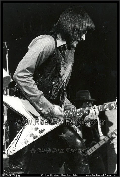 JG79-3029.jpg