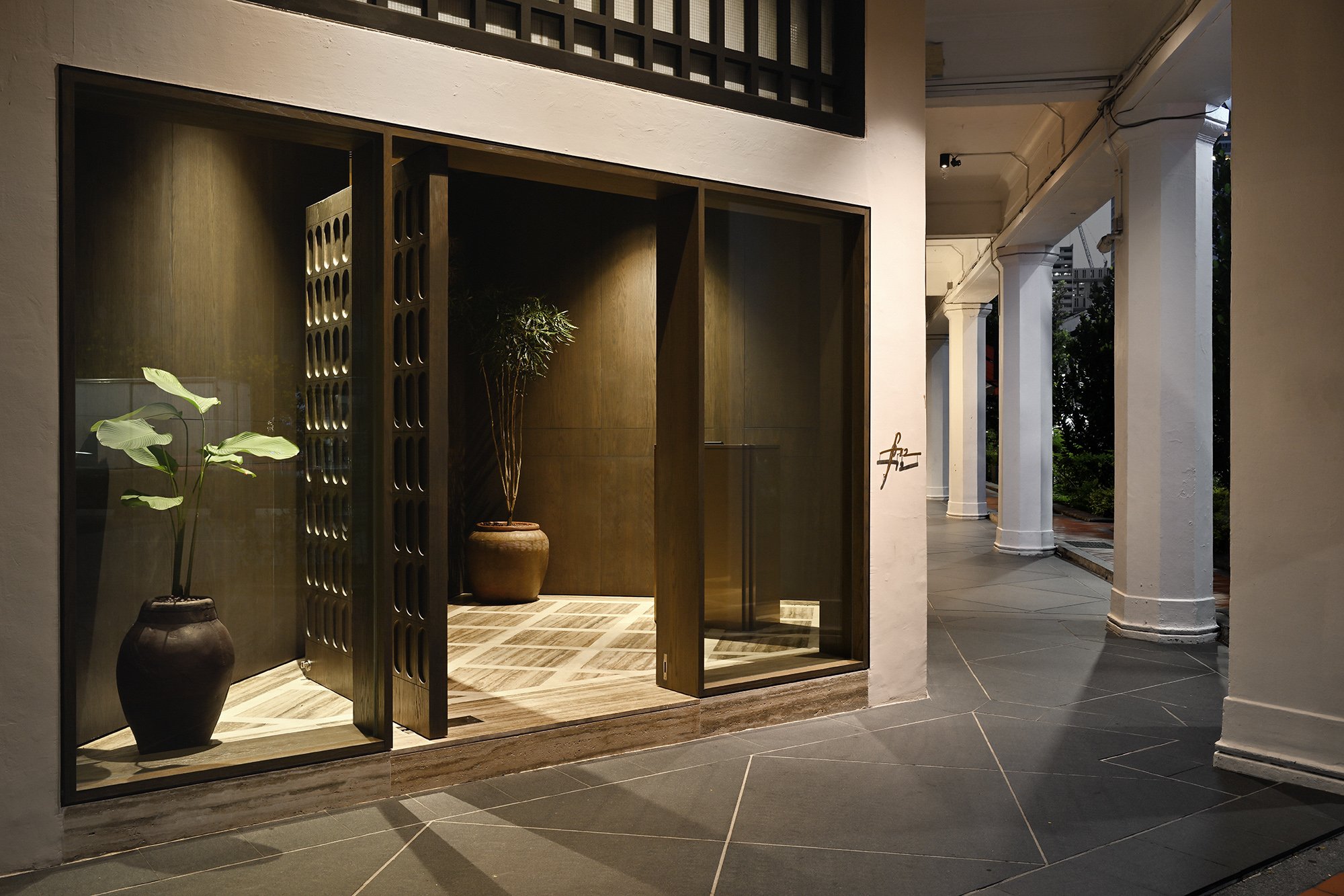 Unique architectural design at of the entrance of Restaurant Fiz in Singapore.