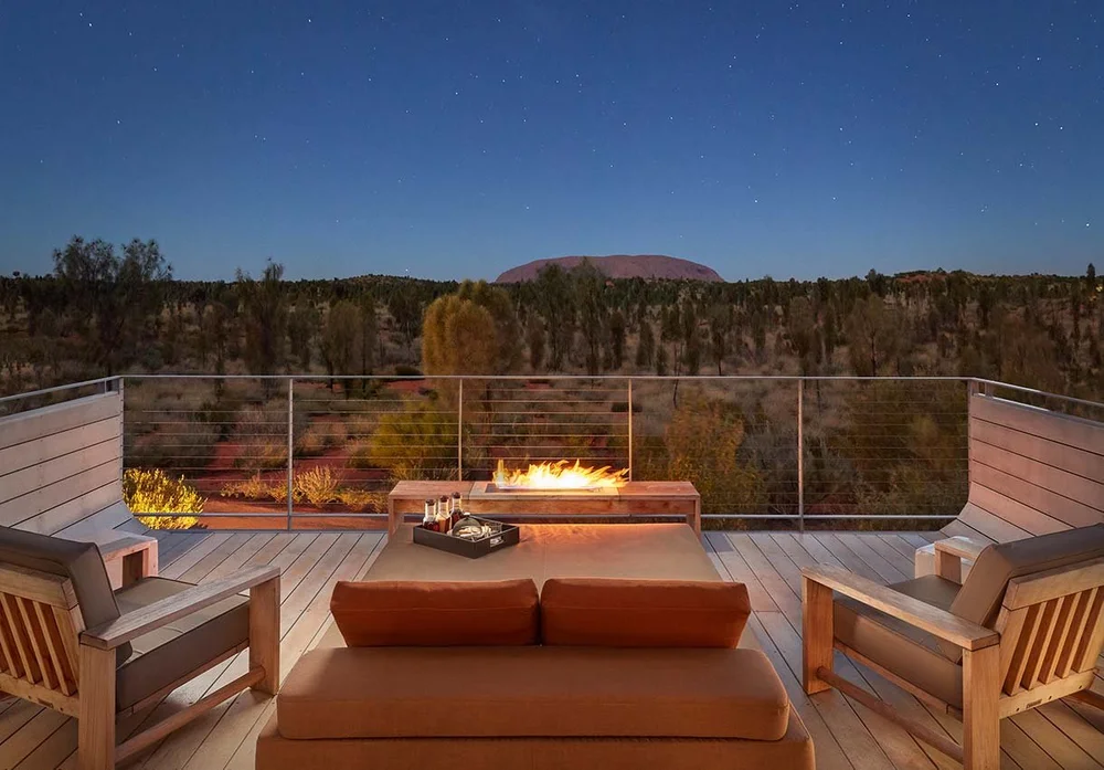 Dining under the stars | 📷 Longitude 131