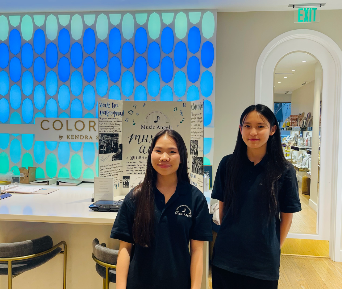 Kendra Scott Give Back Event