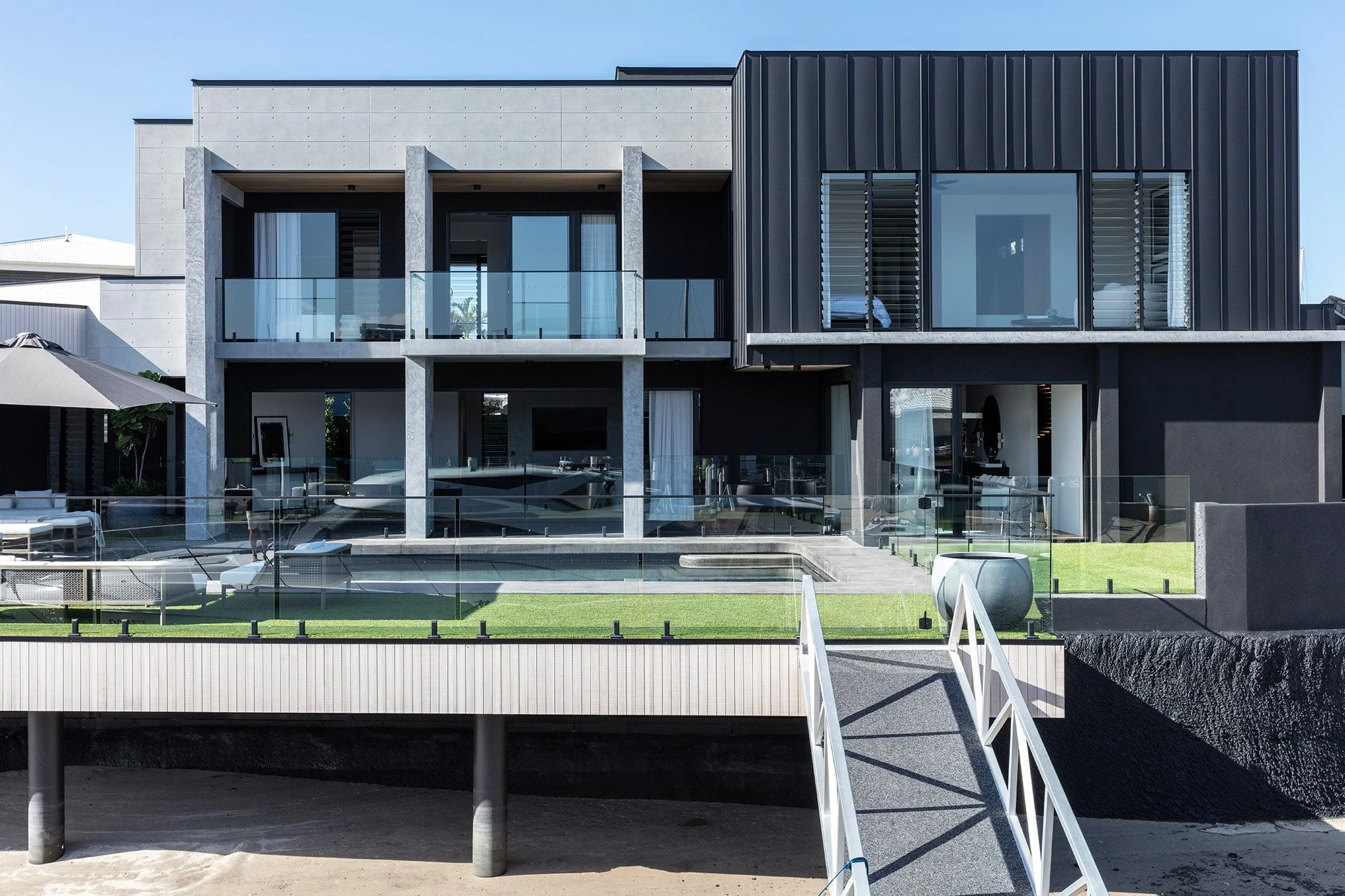 aluminium standing seam wall cladding, Mooloolaba