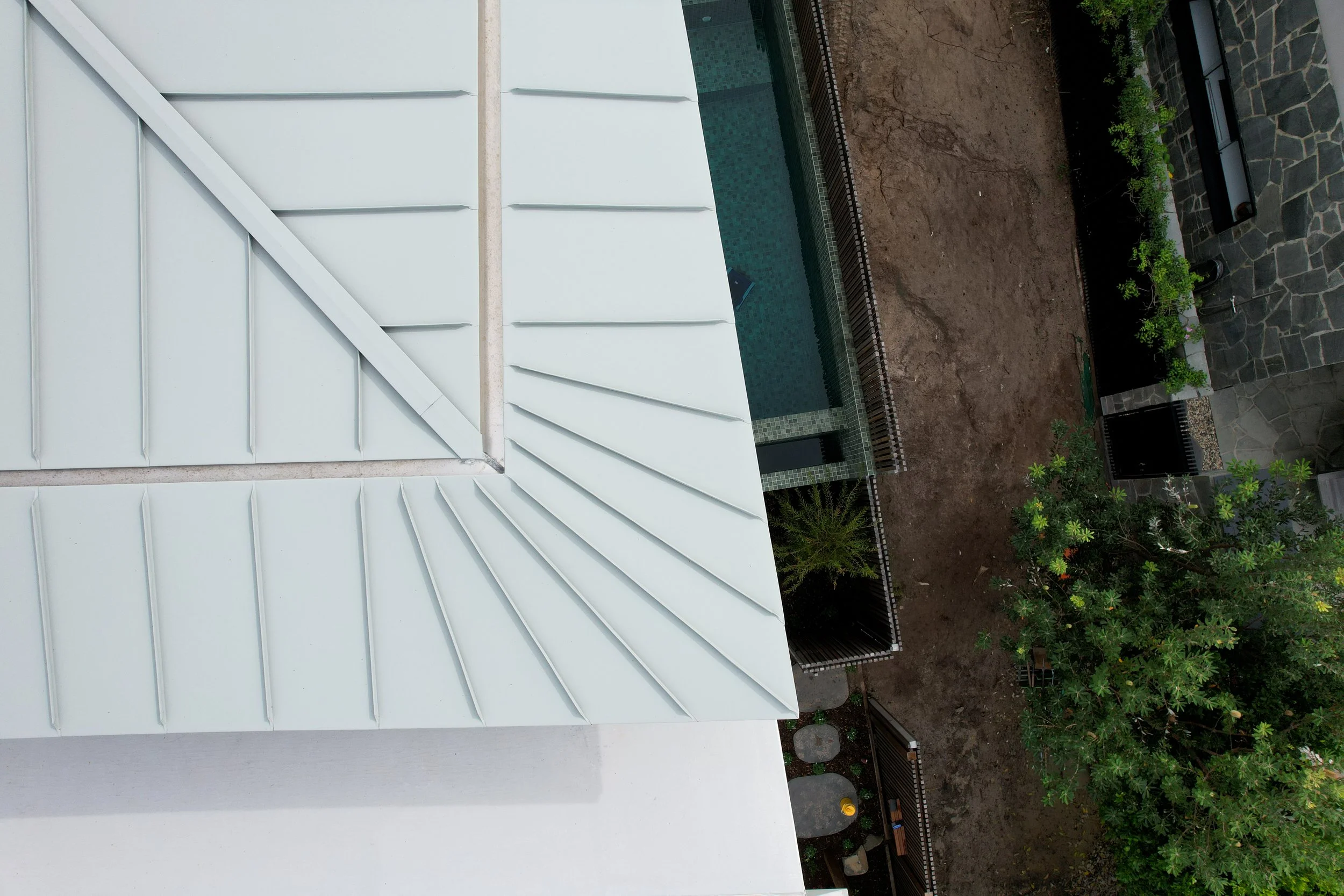 Ionclad-Arakoon-Prefa-Roof-Detail