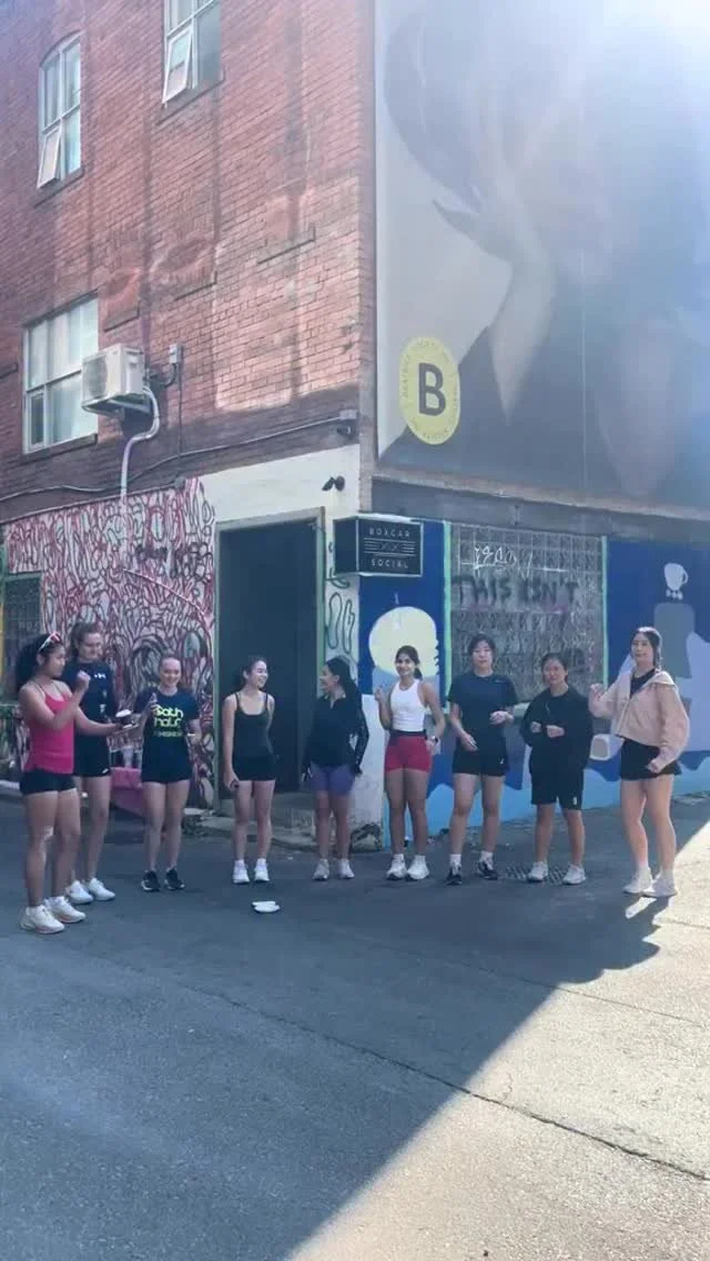 Jump Shot! 📸 Thank you for joining last Sunday's run in collaboration with @tedxuoft 🏃‍♀️💡 We'll see you in our next runs!
#torontorunclub #runclub #strava #foodiesrunclub #torontorunners #stravarunning