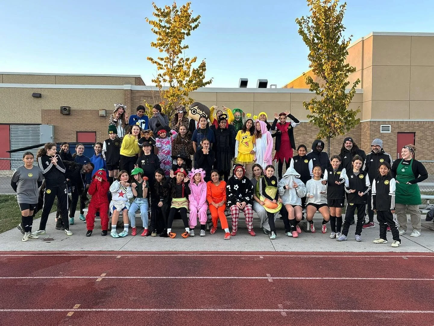 Warning: Our passes might be a little witchy today 🧙&zwj;♀️⚽️