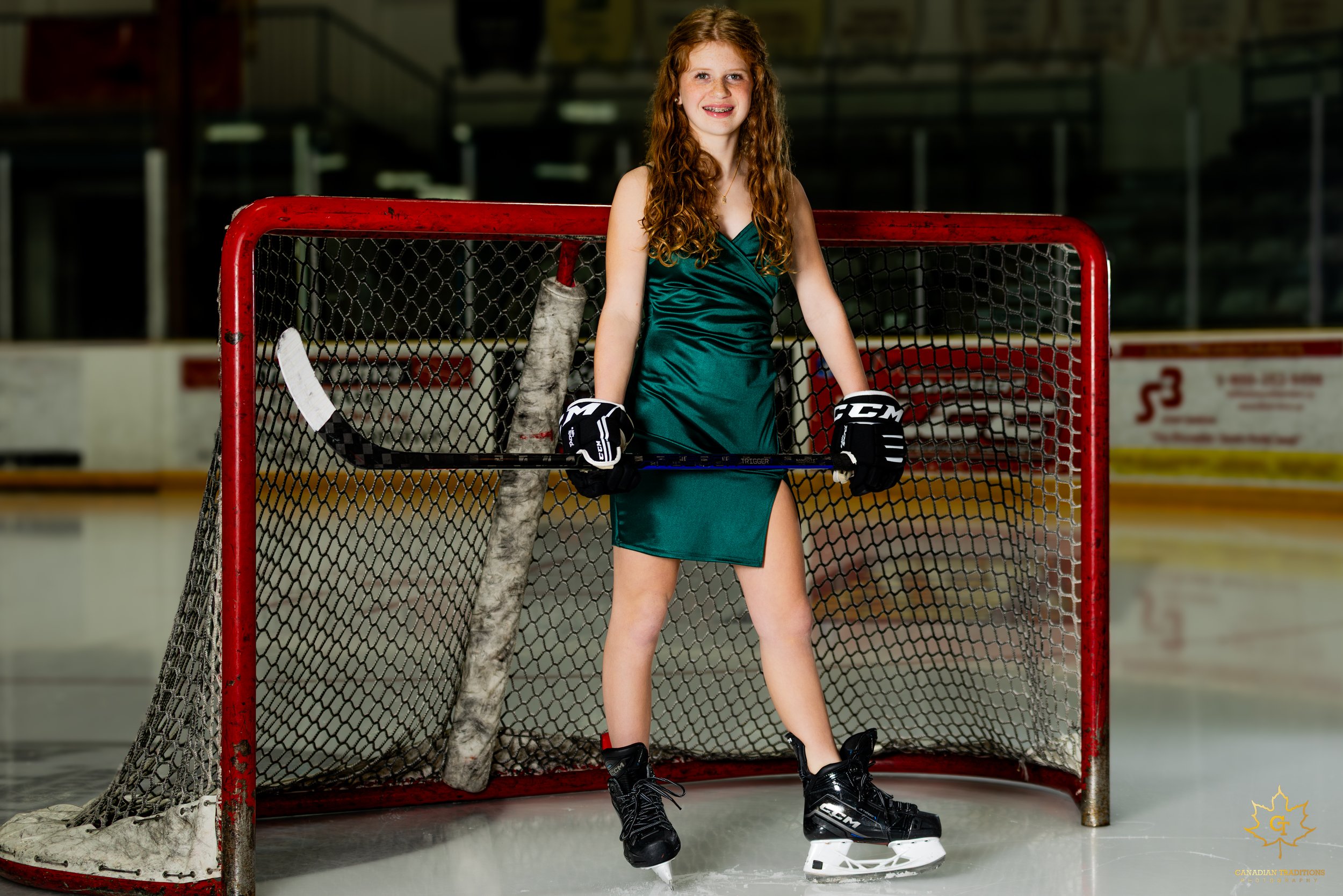 Kayla-Grad-05.jpg