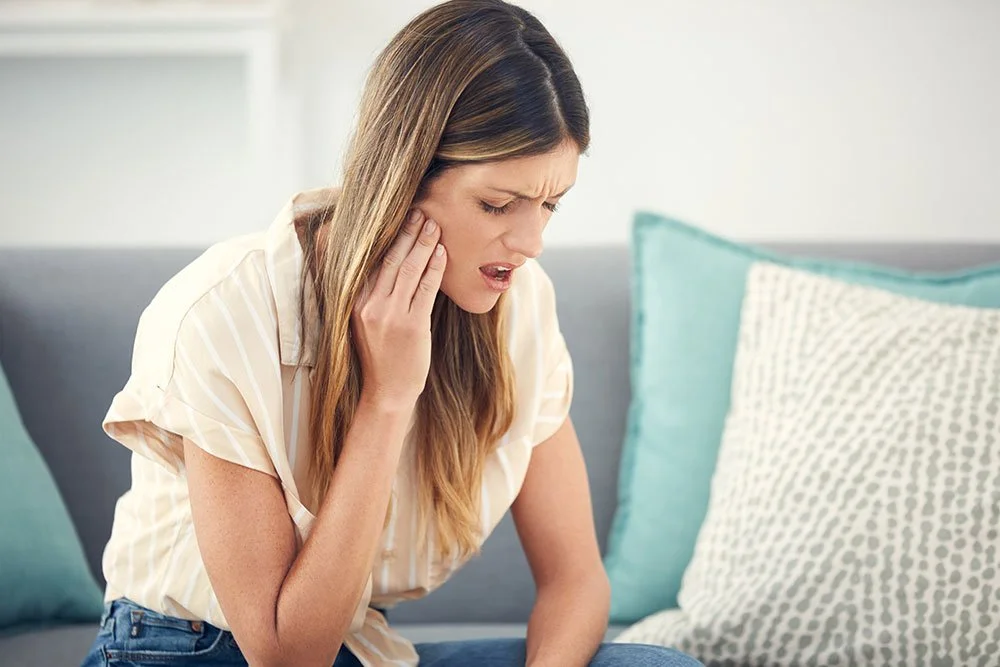 Jaw Pain, Headaches, or Worn Teeth? Understanding TMJ/TMD and Bruxism